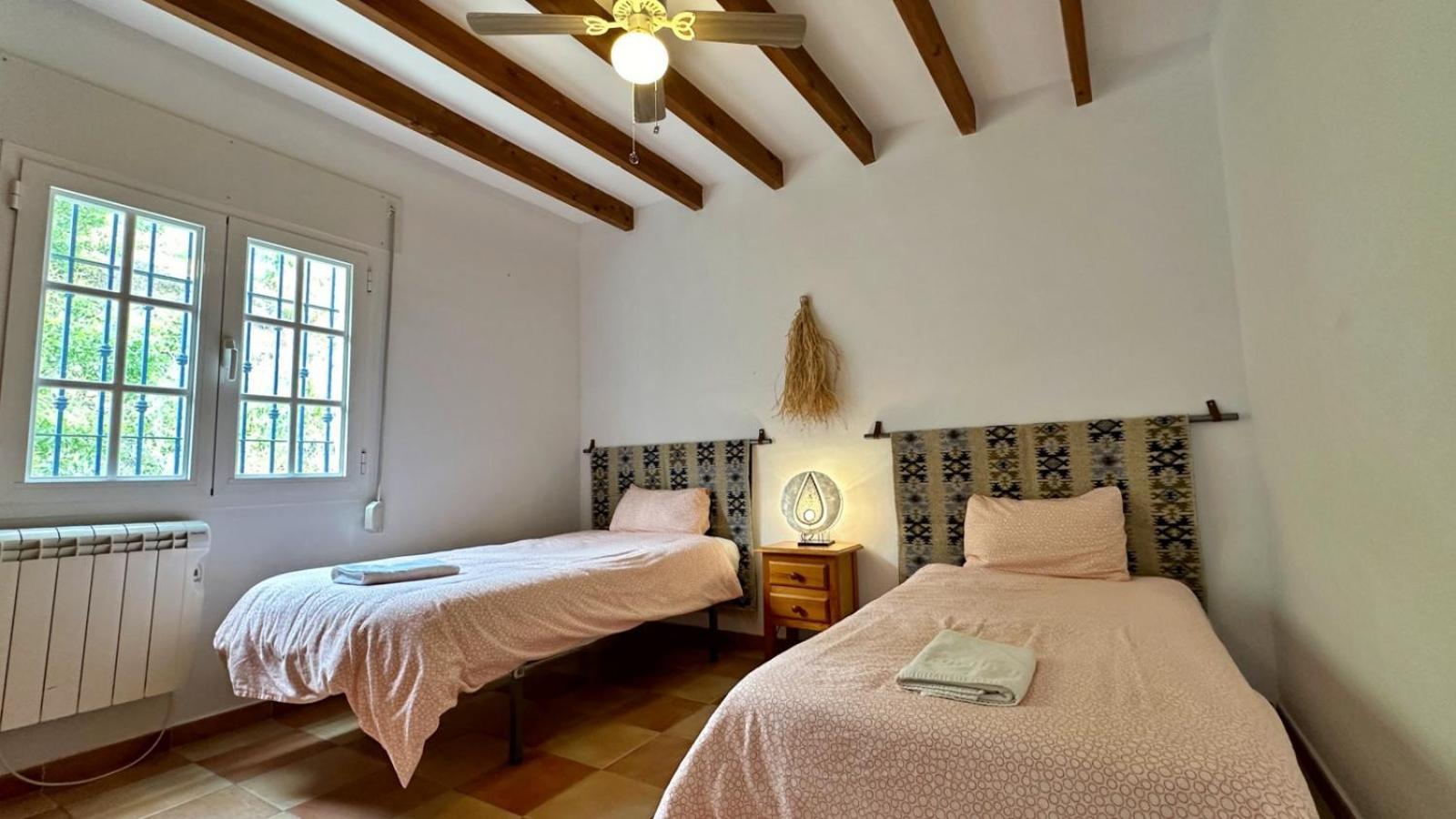 Villa Con Piscina Vallada, Barbacoa Y Hermosas Vistas By Andaraholidays Malaga