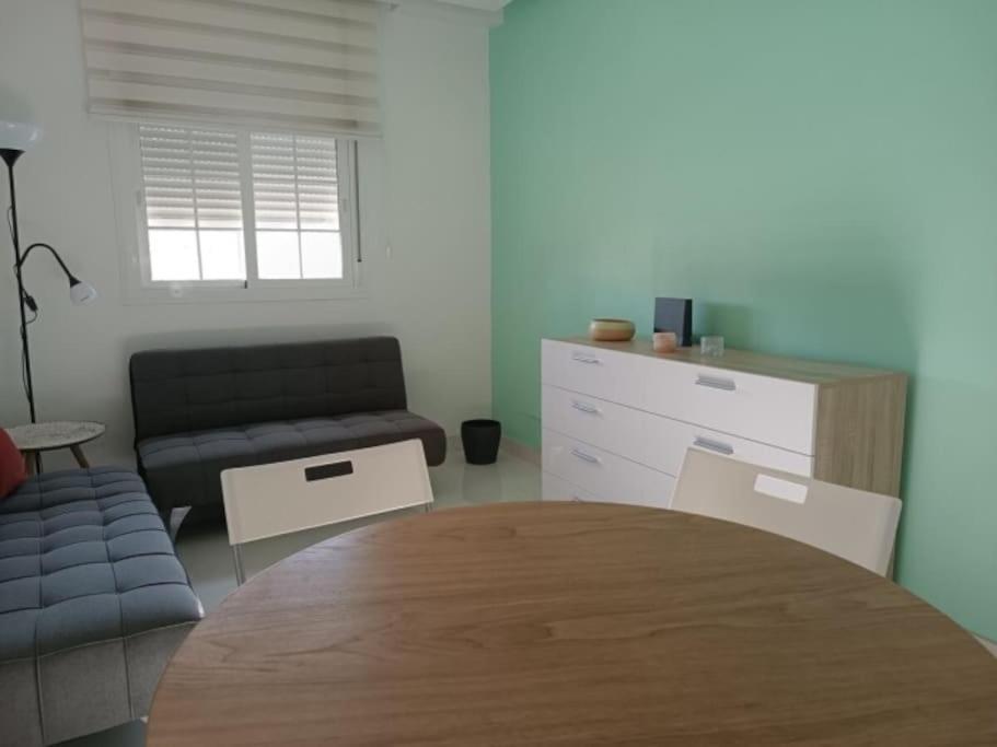 Apartamento Modern Spacious In Center Of Málaga