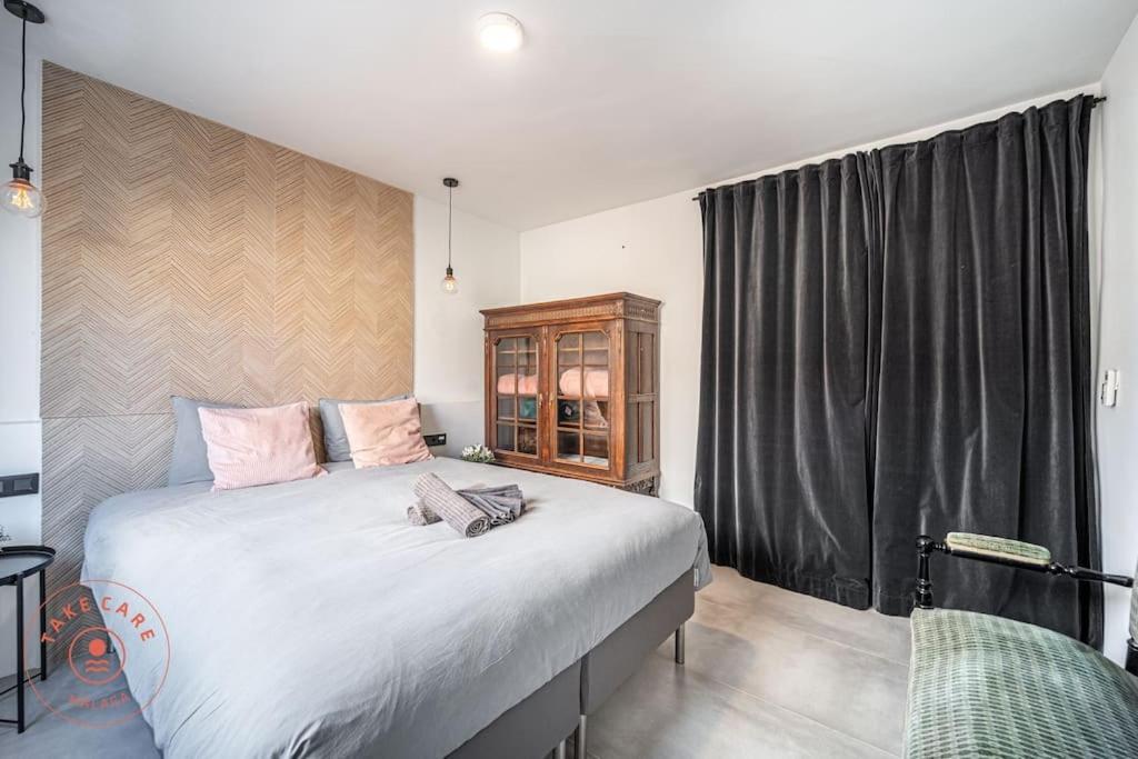 Casa Ana Bernal - Tcm Apartamento *