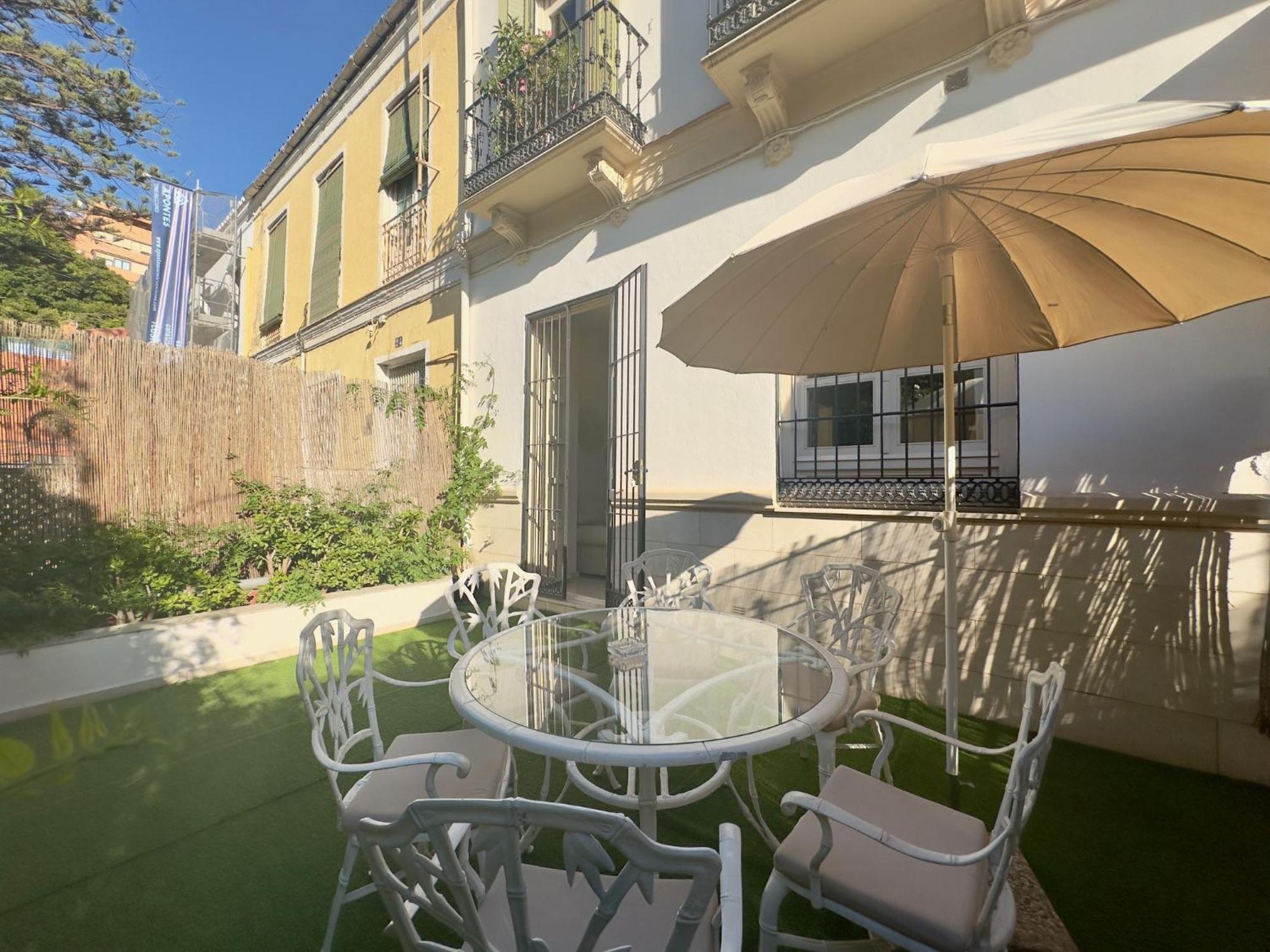 Urbe10 Pries Apartamento Málaga