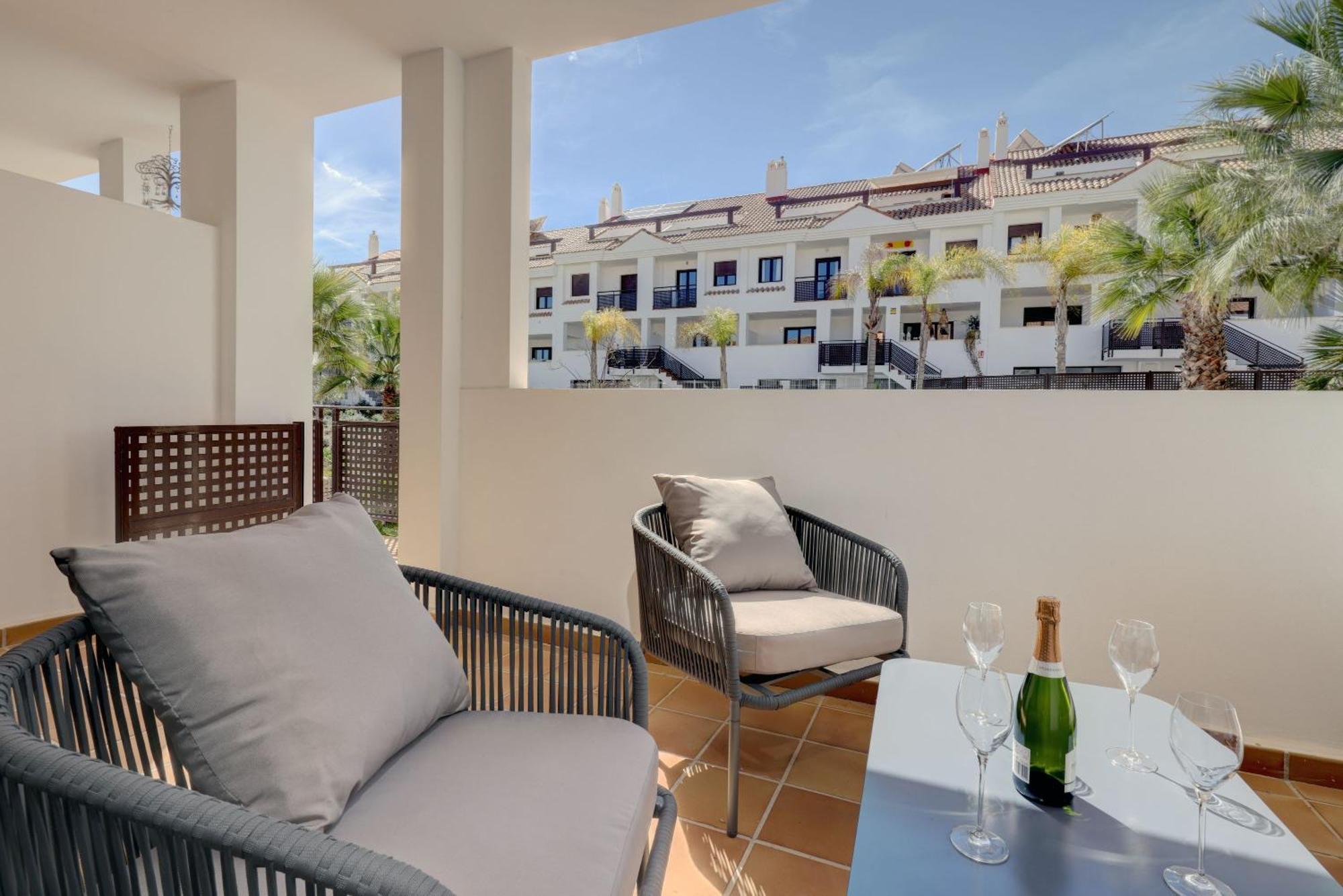 Сasa de vacaciones Spacious And Modern House In Riviera, Mijas, Costa Del Sol, 15min From Marbella