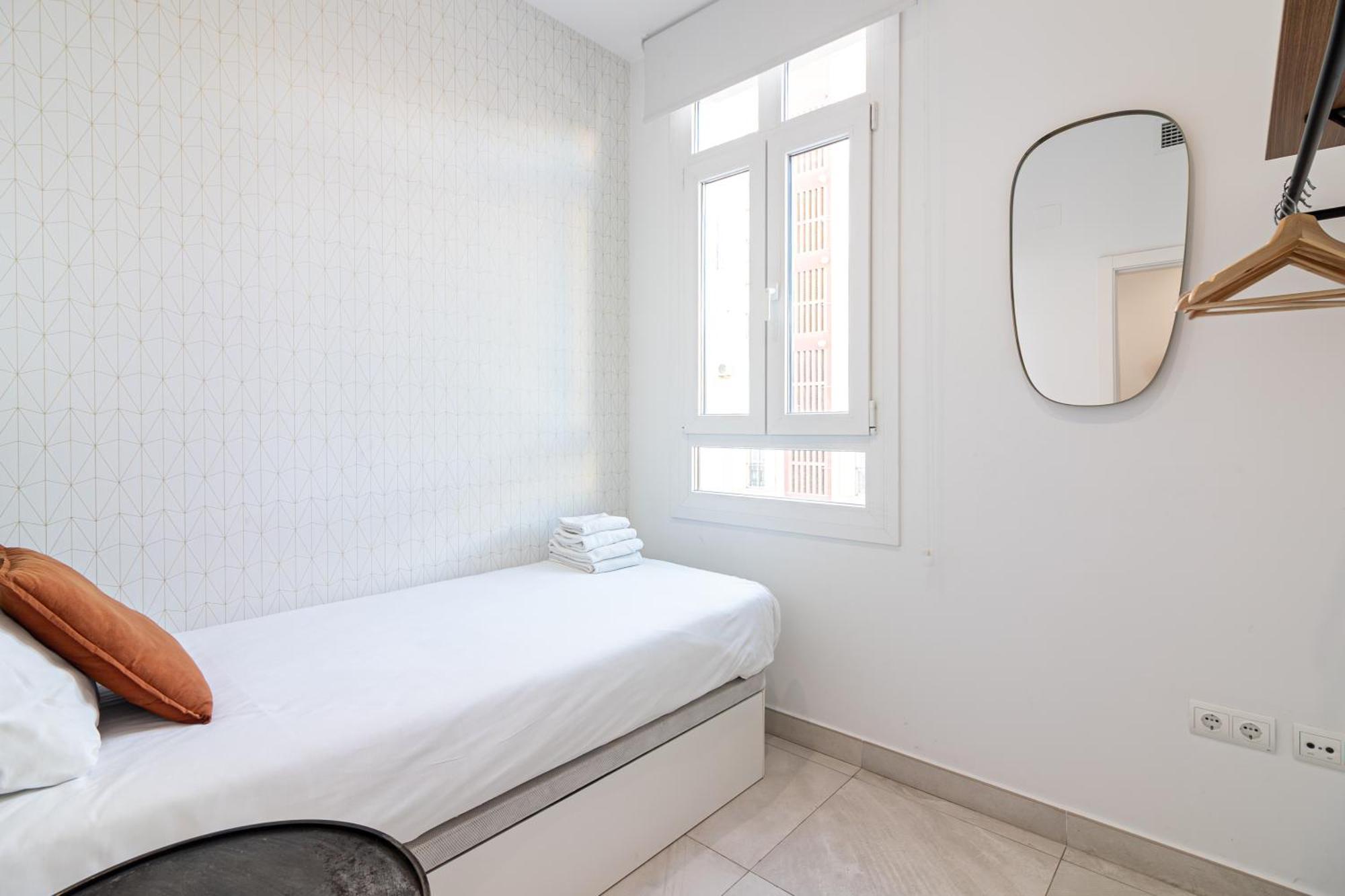 Center Flat Apart & Terrace By Koral *