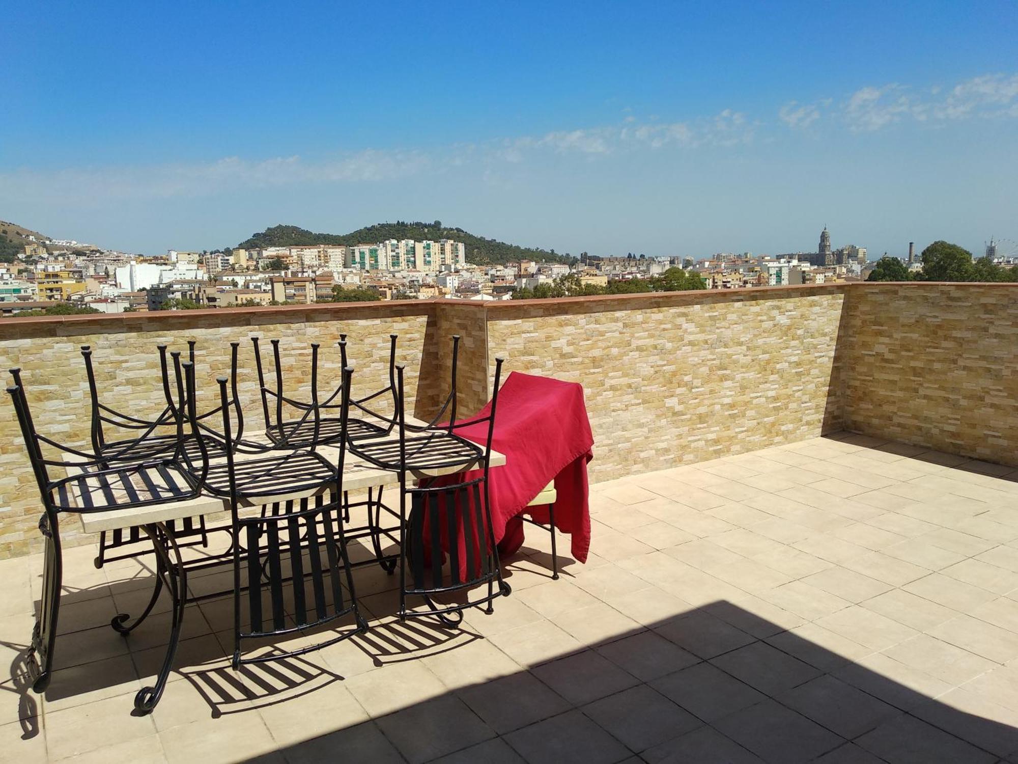 Rascacielos Atico Apartment