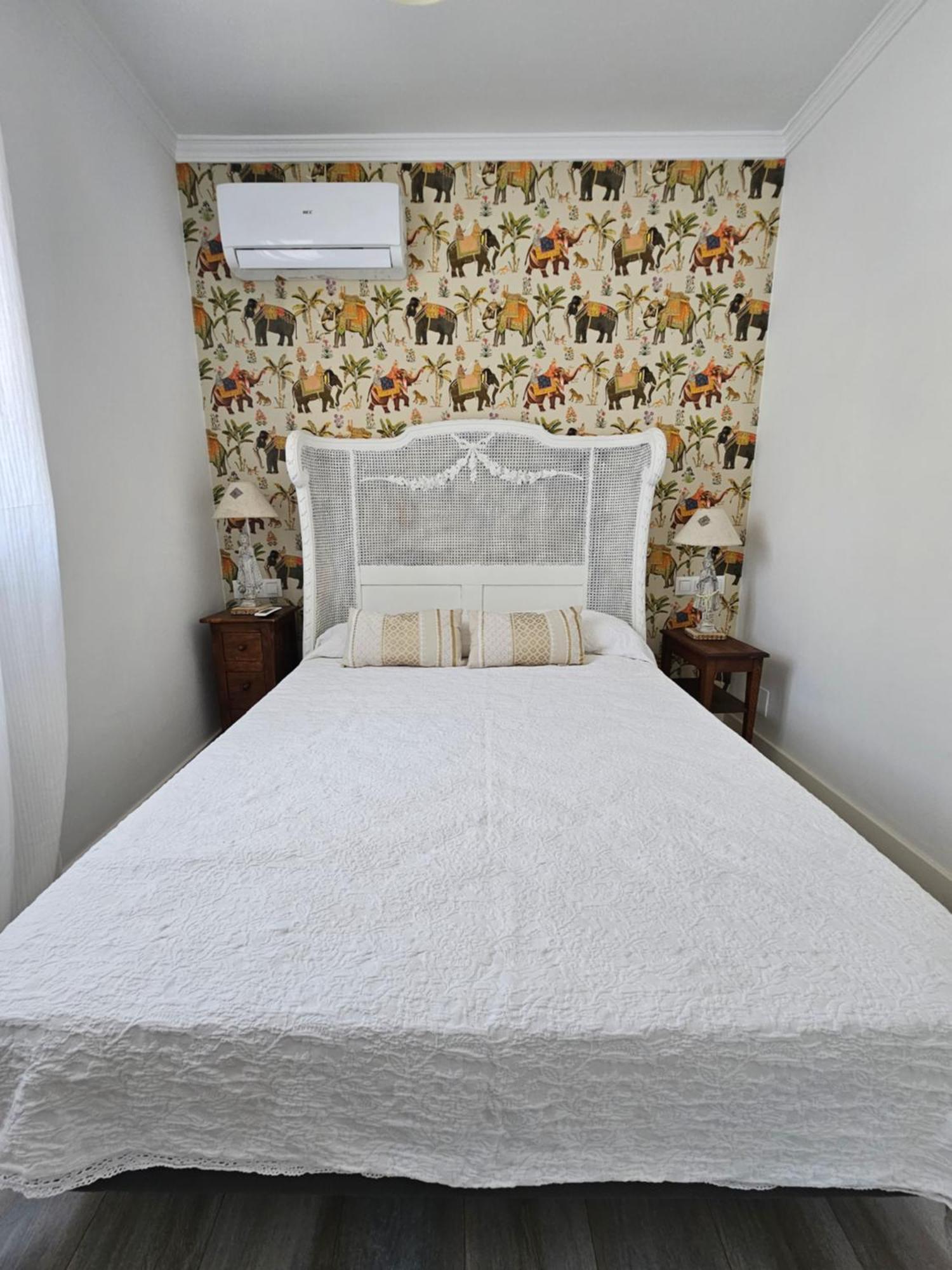 Pedregalejo Beach House Apartment Malaga