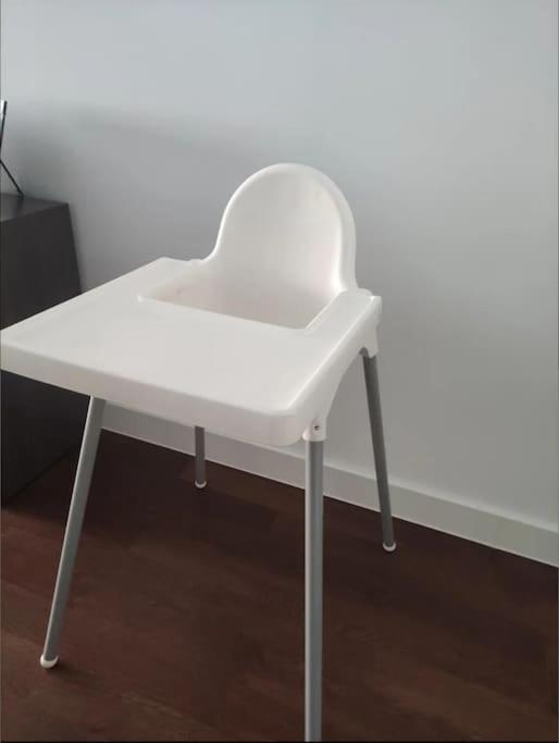 Apartamento Nuevo, Disfruta Del Silencio, Familias Con Ninos, Aire Acondicionado, 2 Banos , Playa Benajarafe