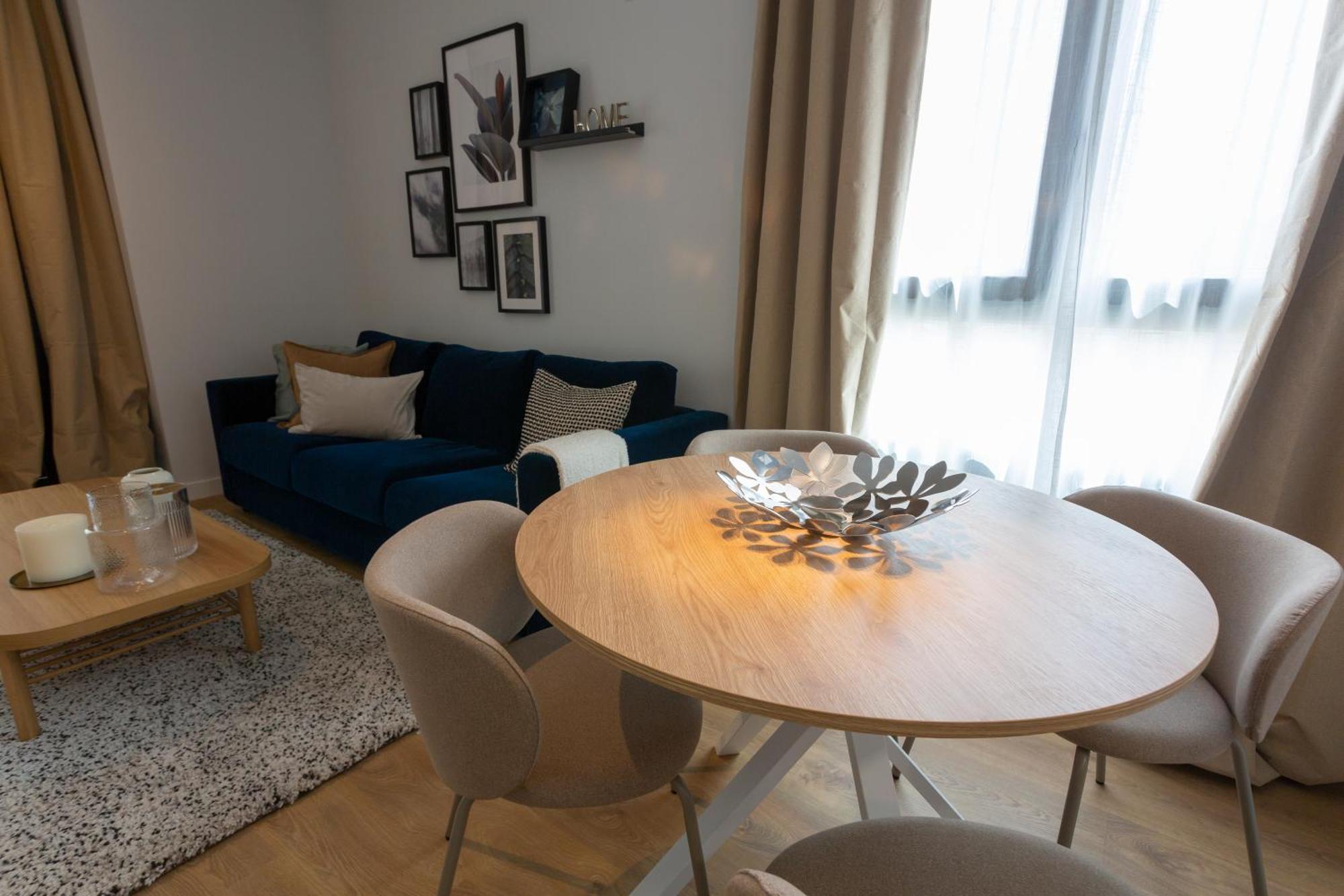 Apartamento Con Vistas En Paseo De Reding By Rent Me *