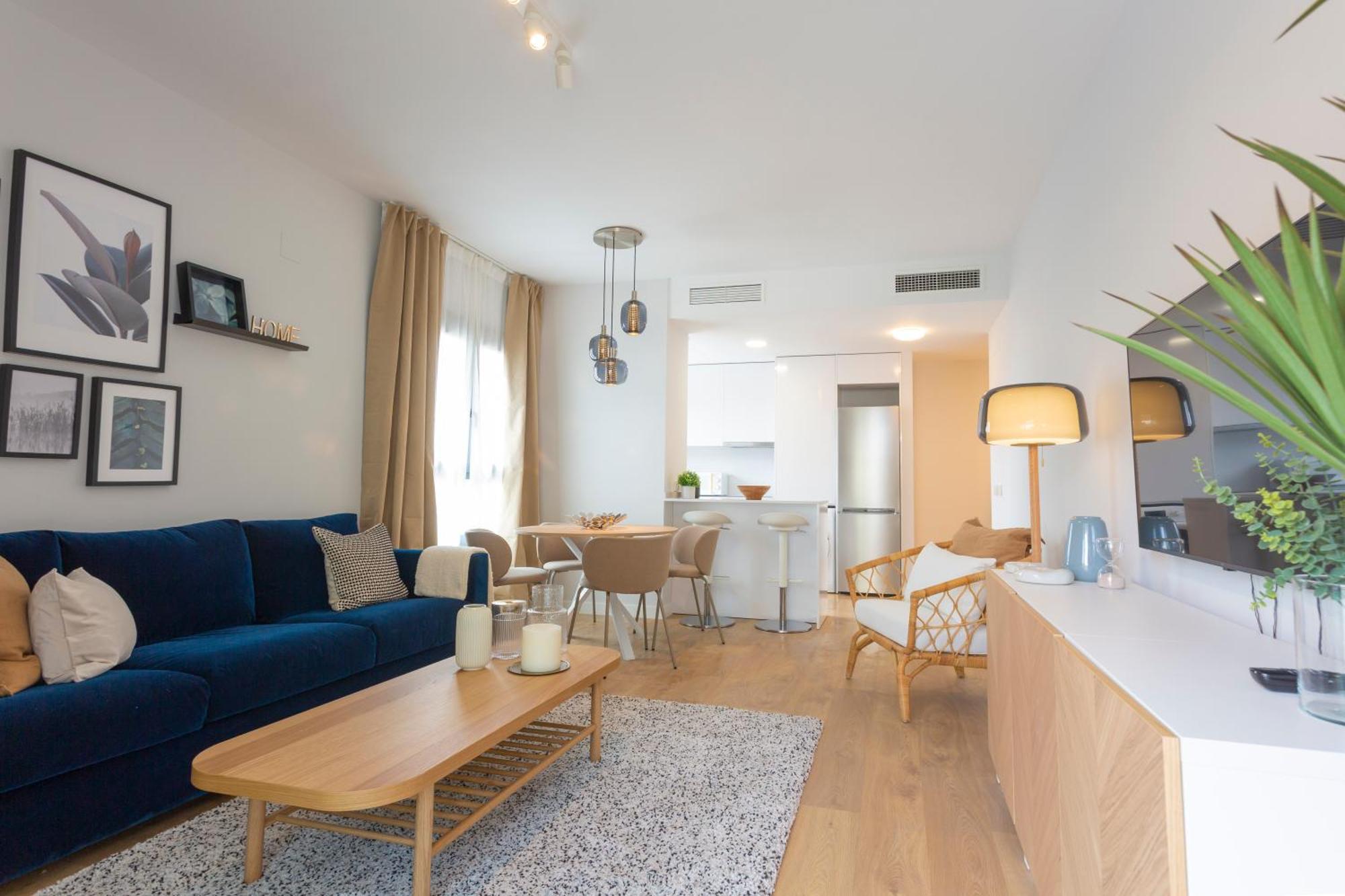 Apartamento Apartamento Con Vistas En Paseo De Reding By Rent Me Málaga