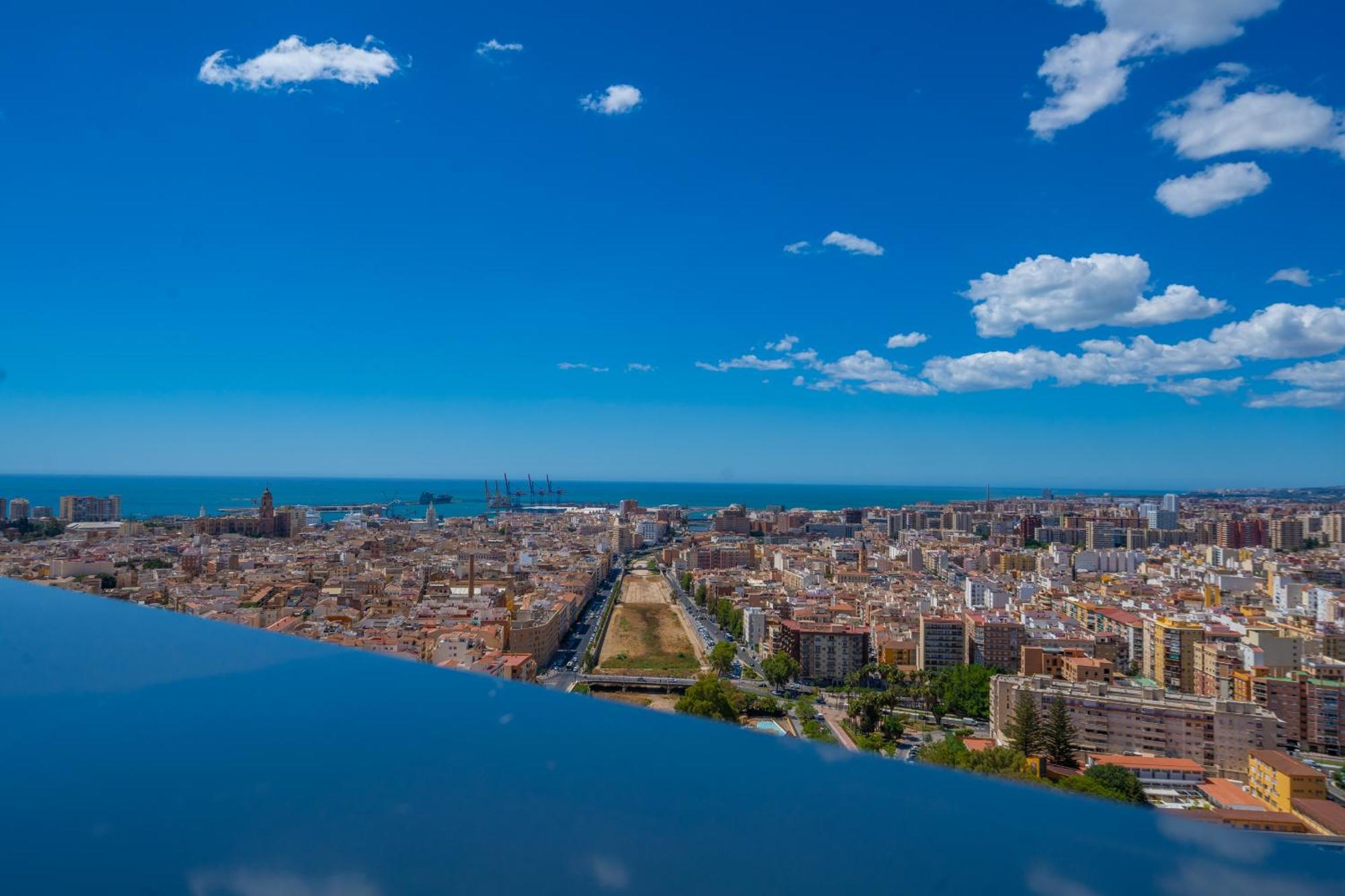 Apartamento Xpce Urban Skyline - Parking Free *