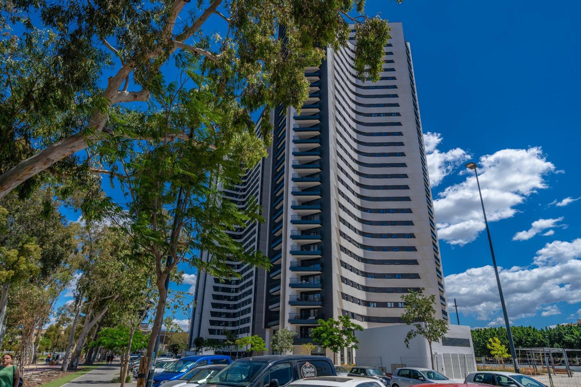 Xpce Urban Skyline - Parking Free Apartamento *