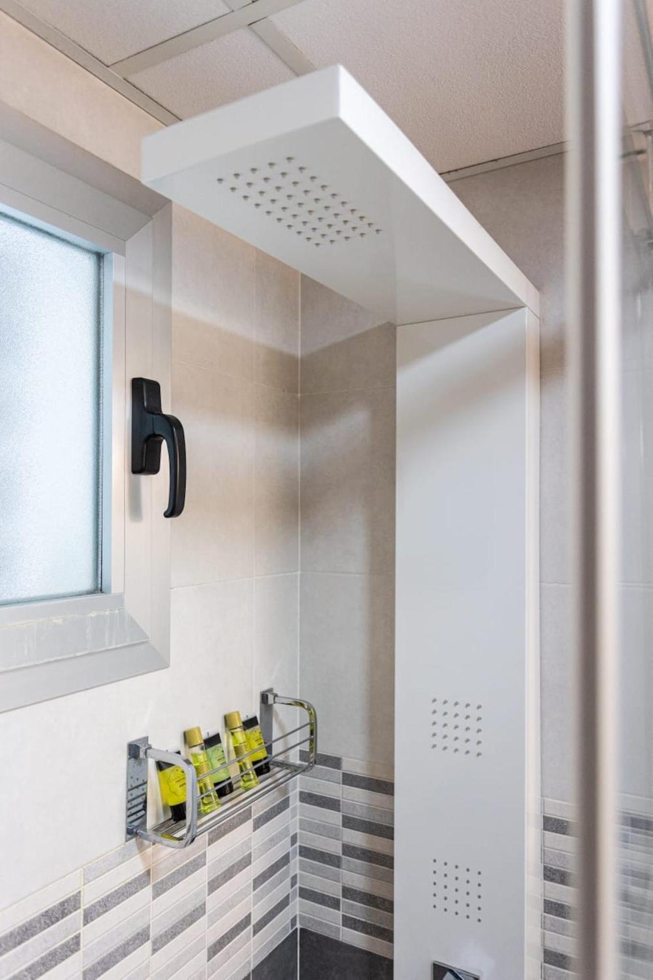 Holidays2malaga Salitre 45 High Speed Wifi Apartamento *