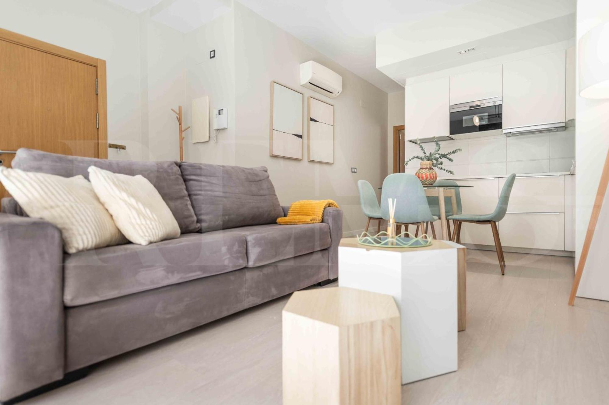 Adorable Flat With Private Parking In The Center By Rems Apartamento Málaga