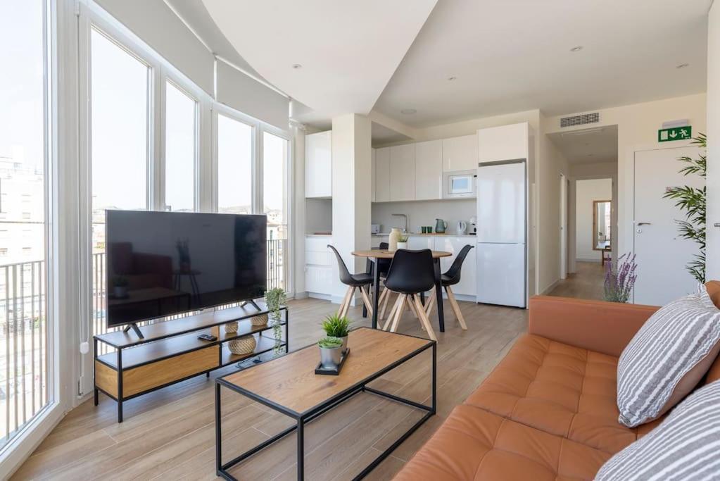 Tribuna Ii By Ele Apartment Malaga
