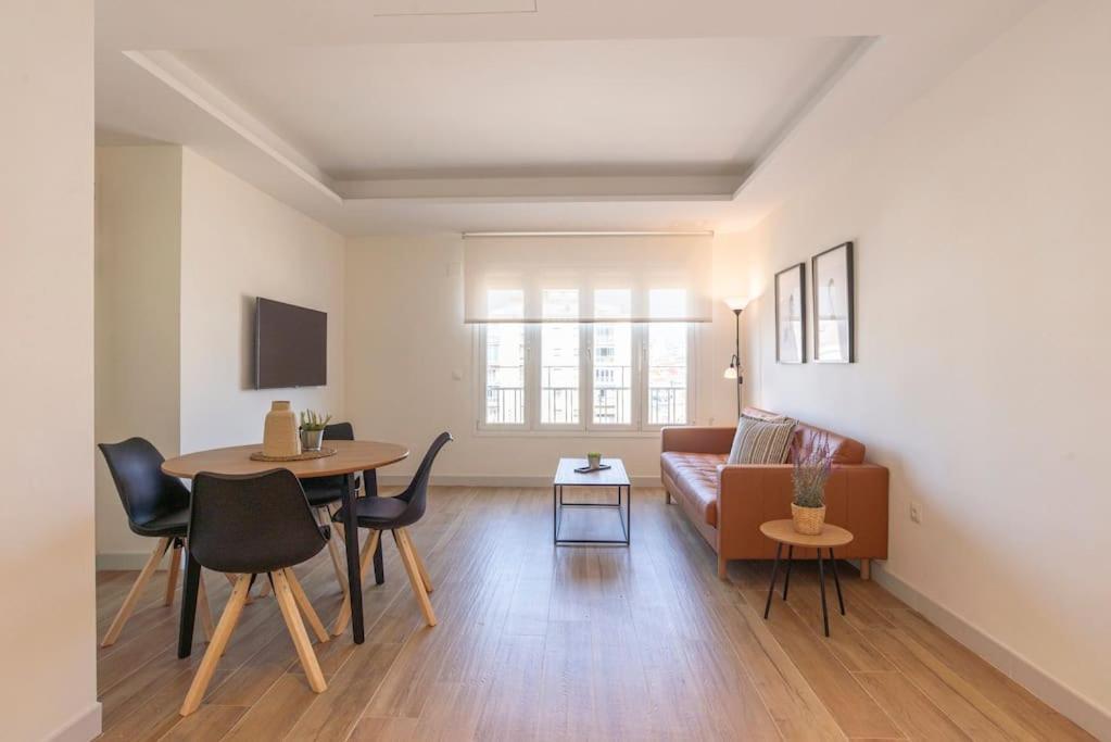 Tribuna I By Ele Apartmens Apartamento Málaga