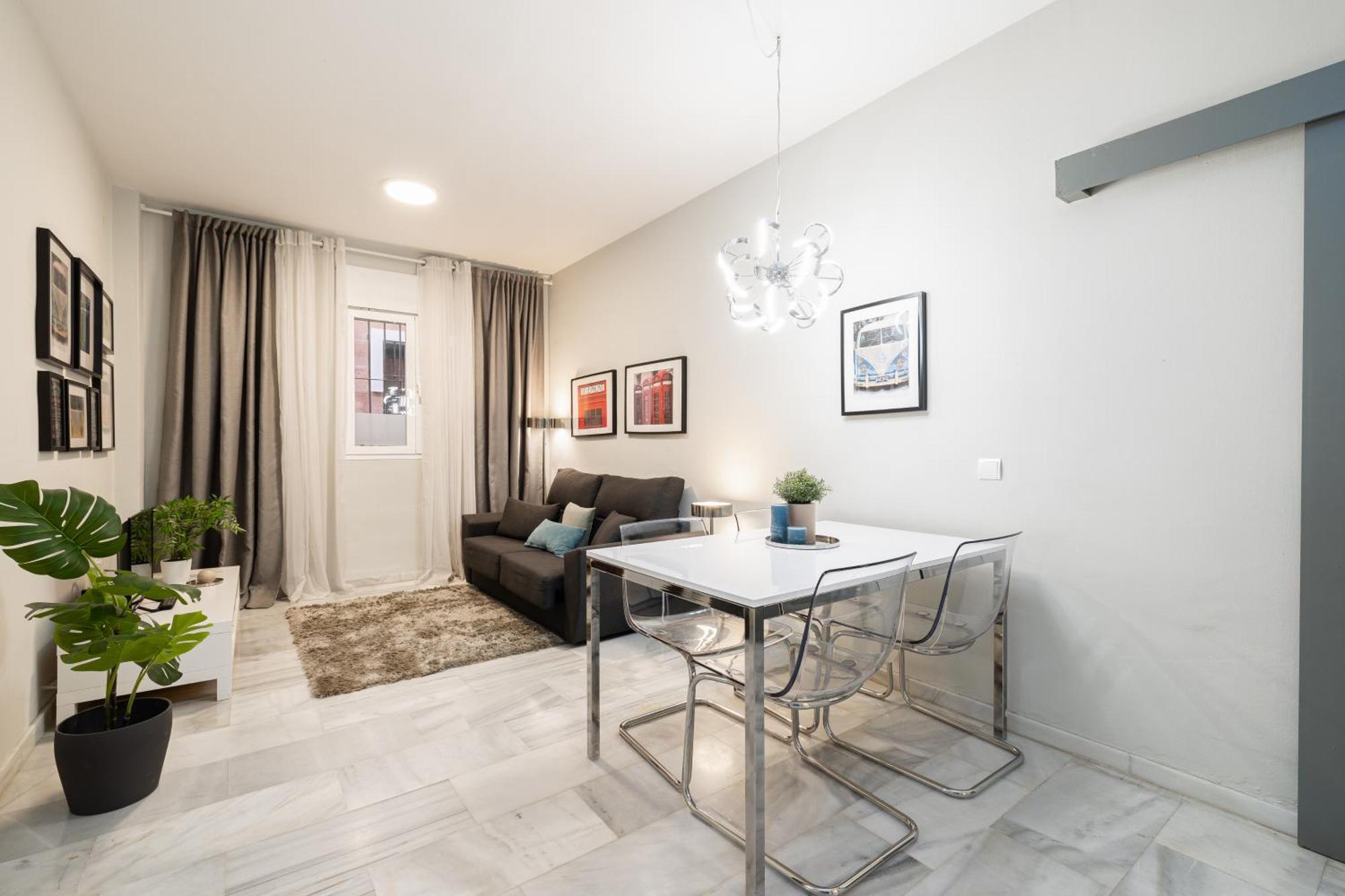 Apartment Holidays2malaga Eduardo Ocon Quiet&high Speed Wifi *