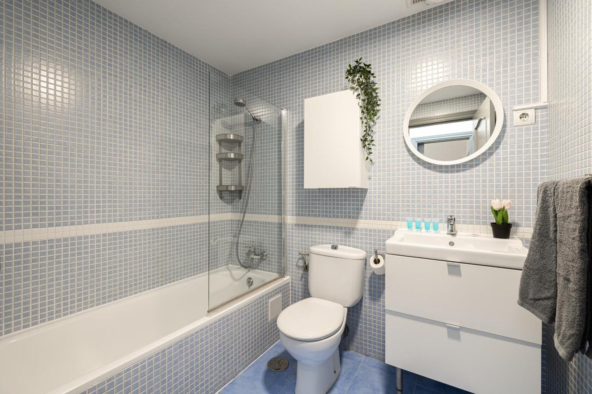 Holidays2malaga Eduardo Ocon Quiet&high Speed Wifi Apartment