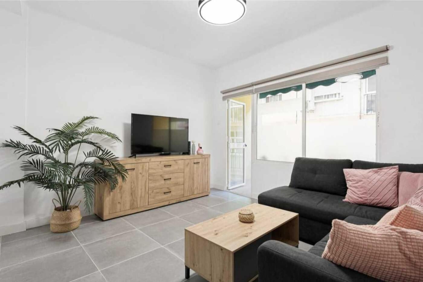 Almaraire Apartamento *
