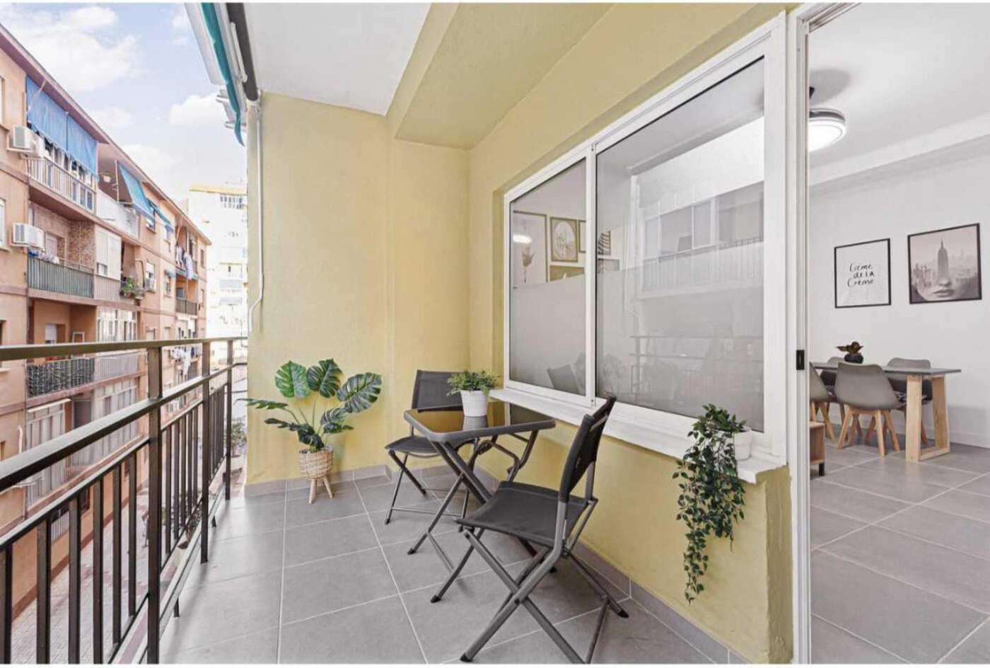 Apartamento Almaraire *