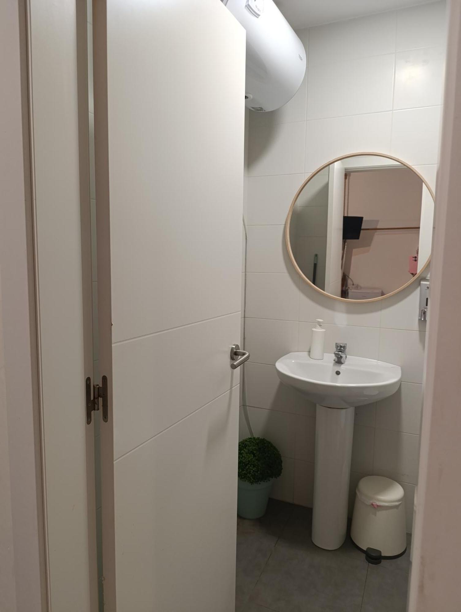Blue Center Apartment