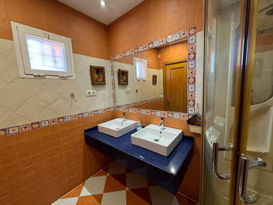 Puerto De La Torre Villa Málaga