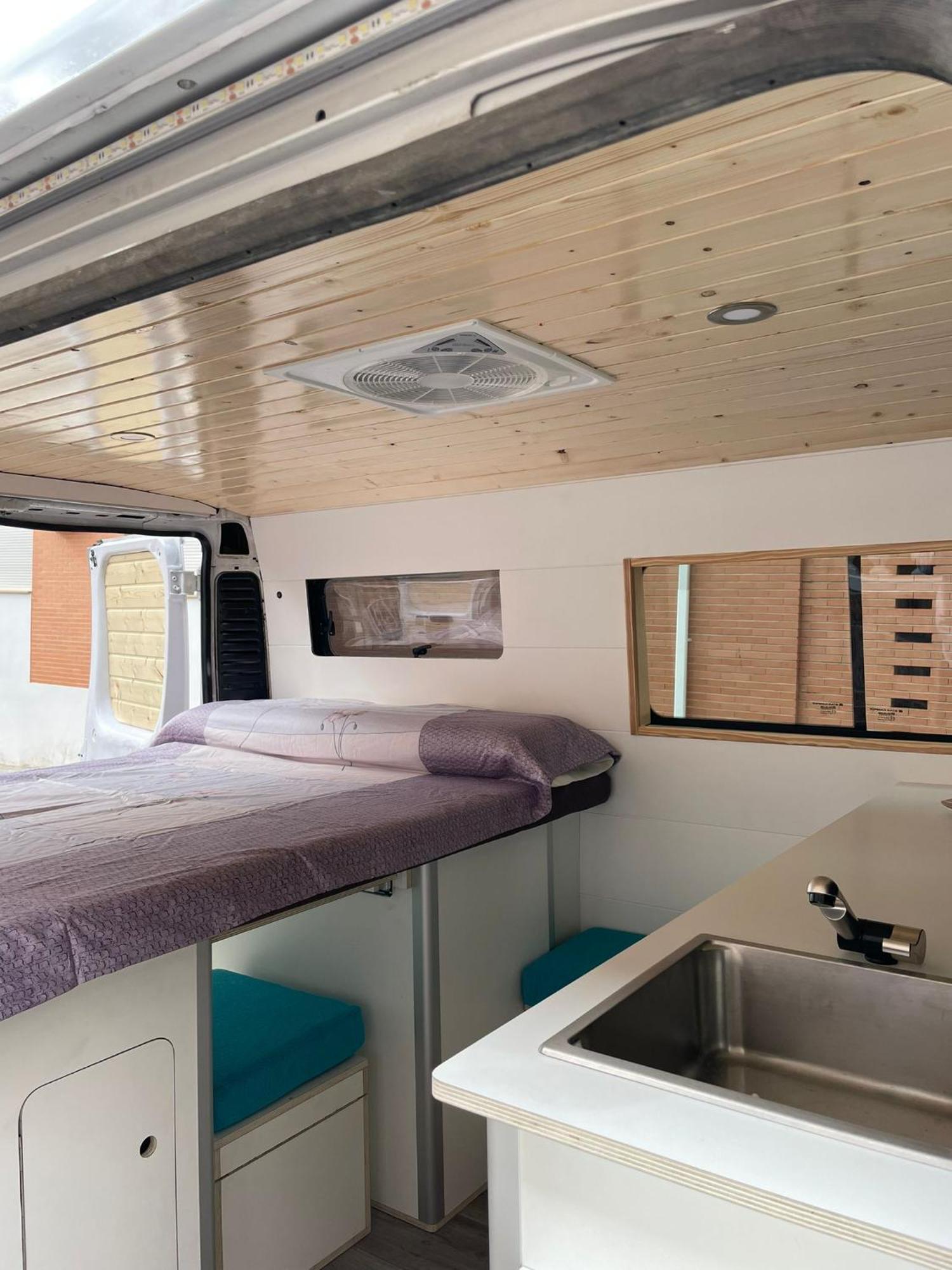 Camper En Camping *