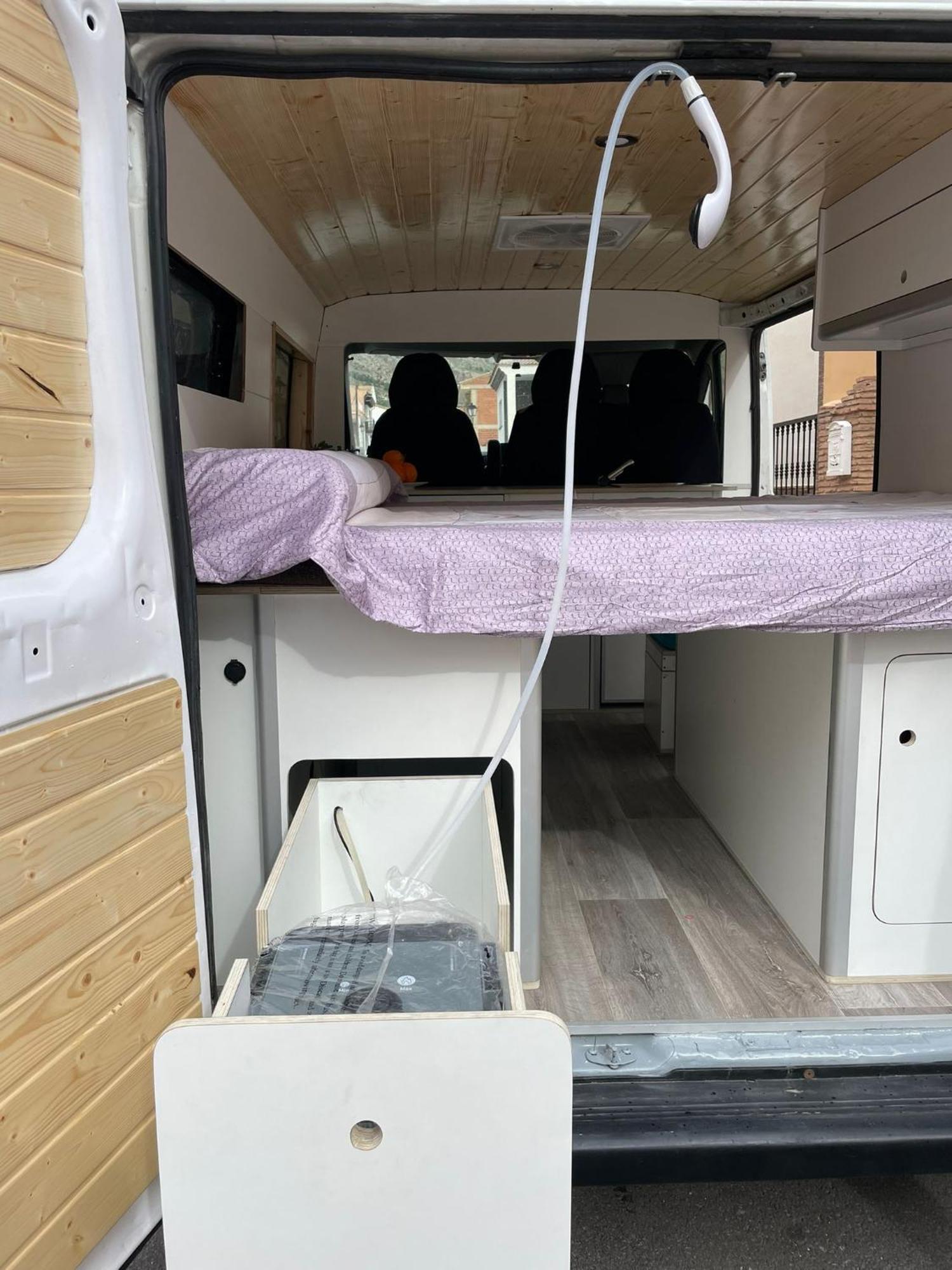 Camper En Camping *