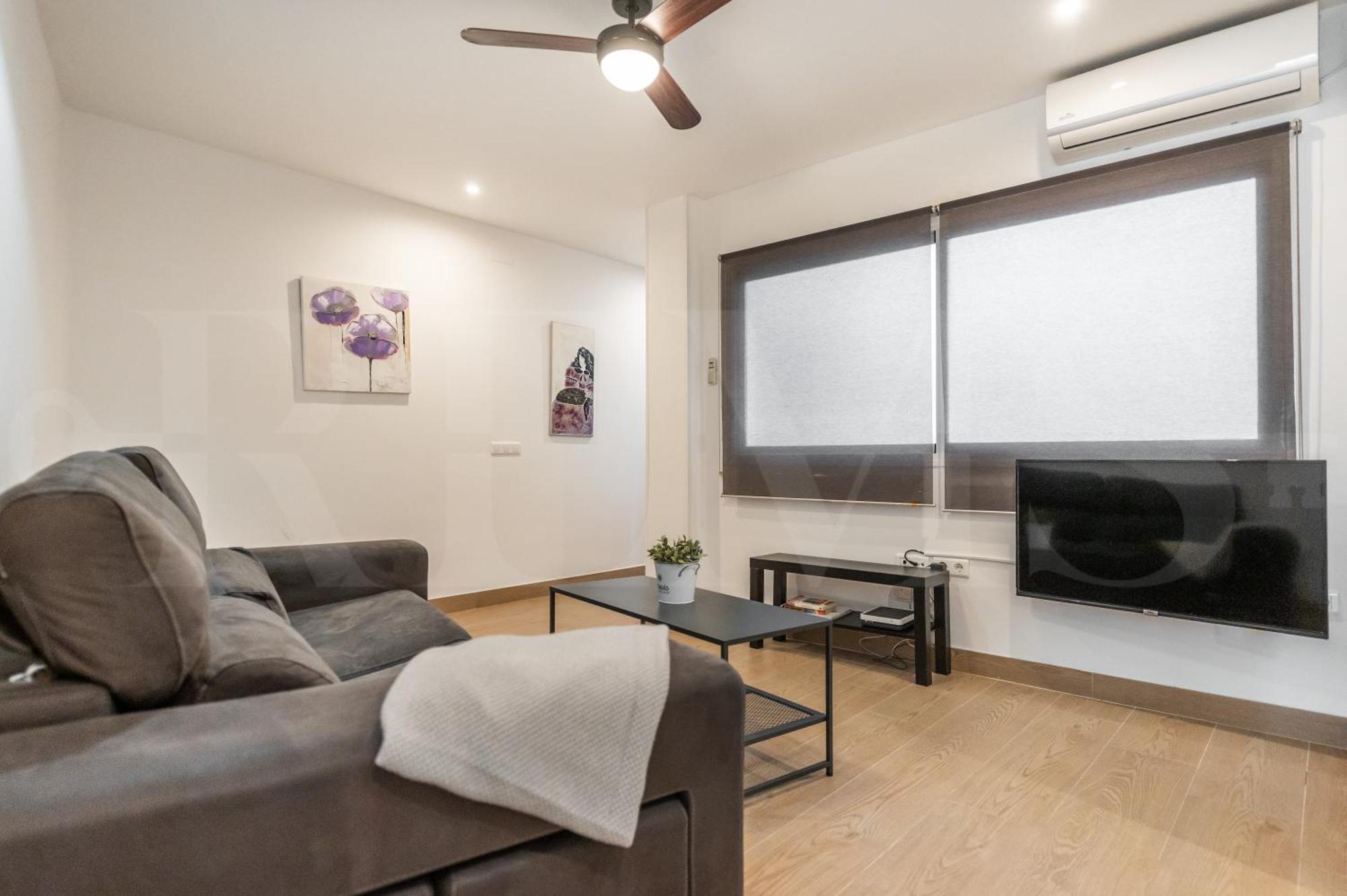 Minimalist In The Heart Of By Rems *