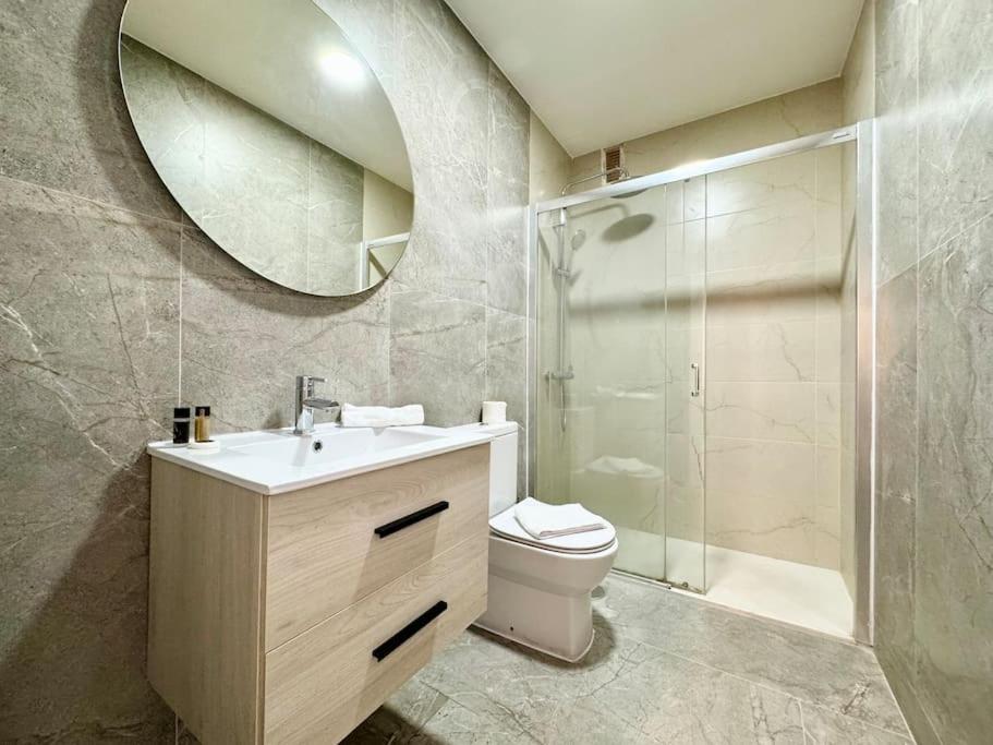 Spacious 3bd With 2bh & Ac Apartment