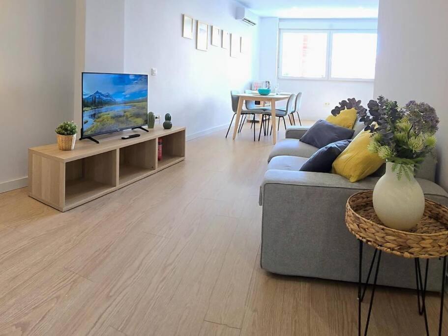 Angelos Urban Spacious Perfect For Remote Workers And Vacationers By Namaste Elite Apartamento *