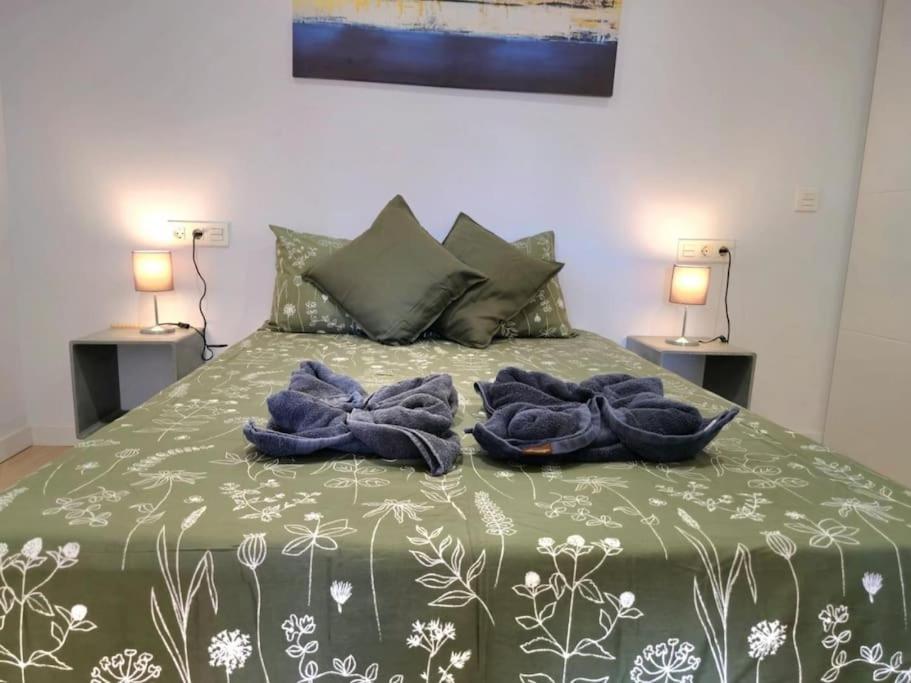 Angelos Urban Spacious Perfect For Remote Workers And Vacationers By Namaste Elite * Málaga