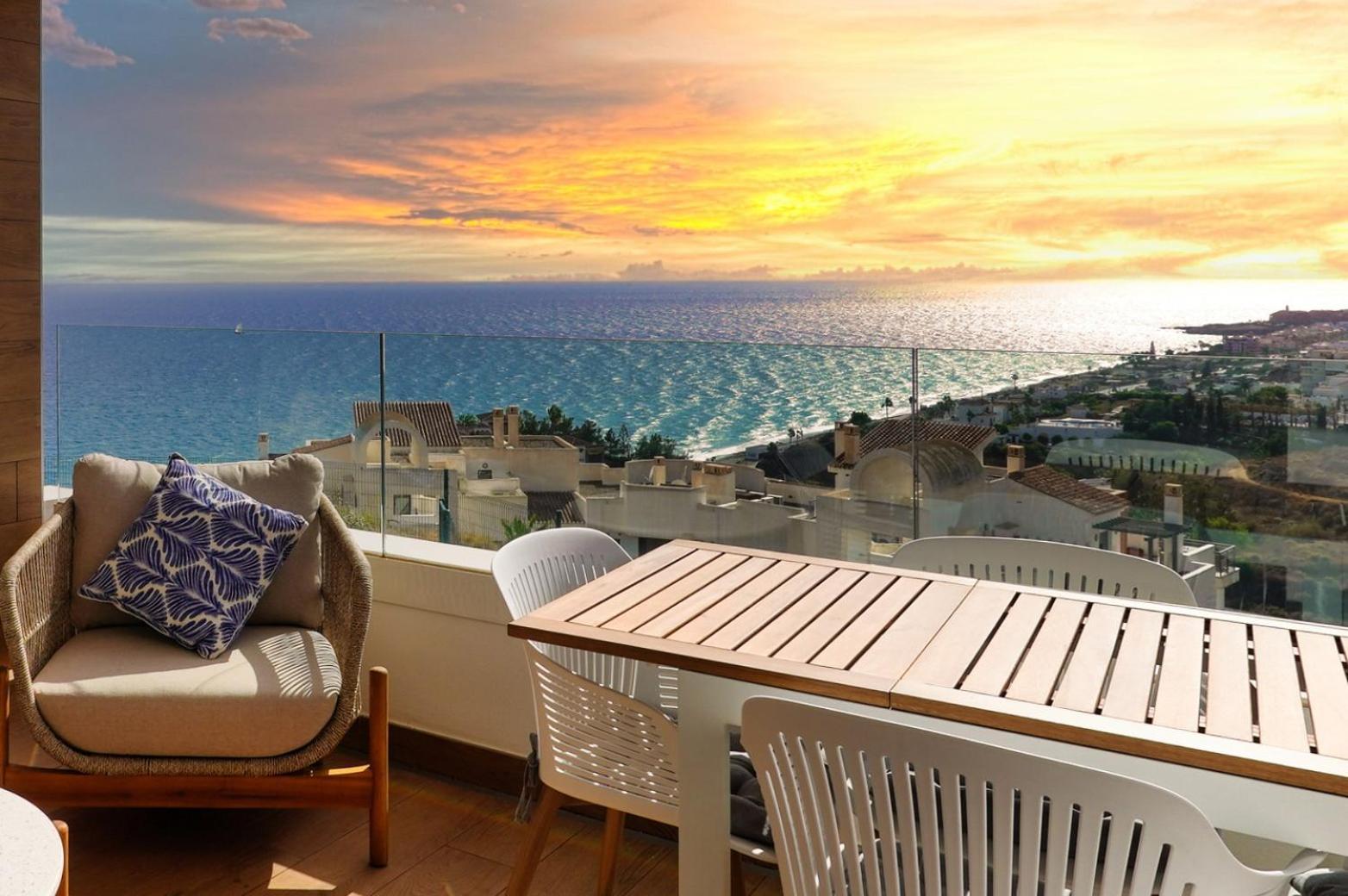 Seascape Sunset Vistas Calaceite Apartamento *