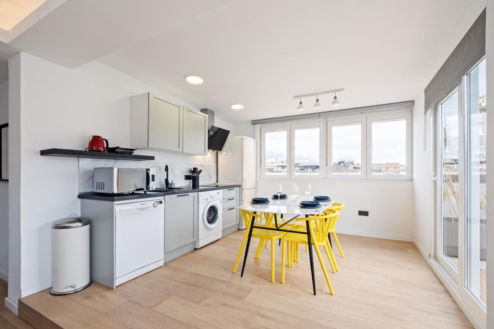 Terrazas Del Soho Apartment *