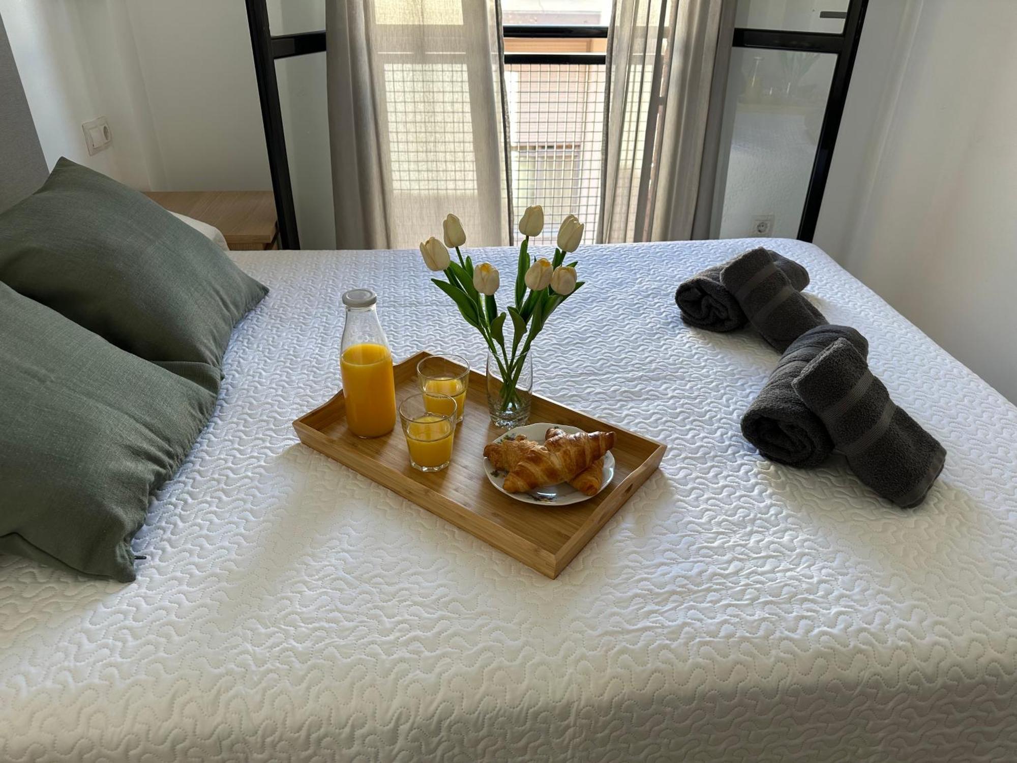 Apartment El Rincon De Apolo. Atico Con Aparcamiento Gratis. Malaga
