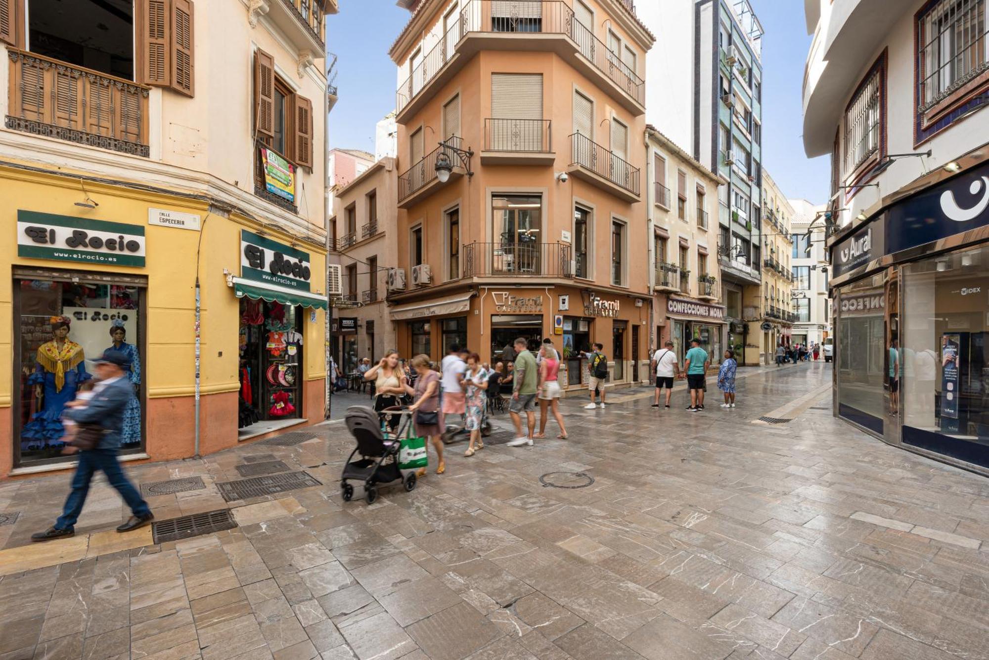 U-nique Cisneros Málaga