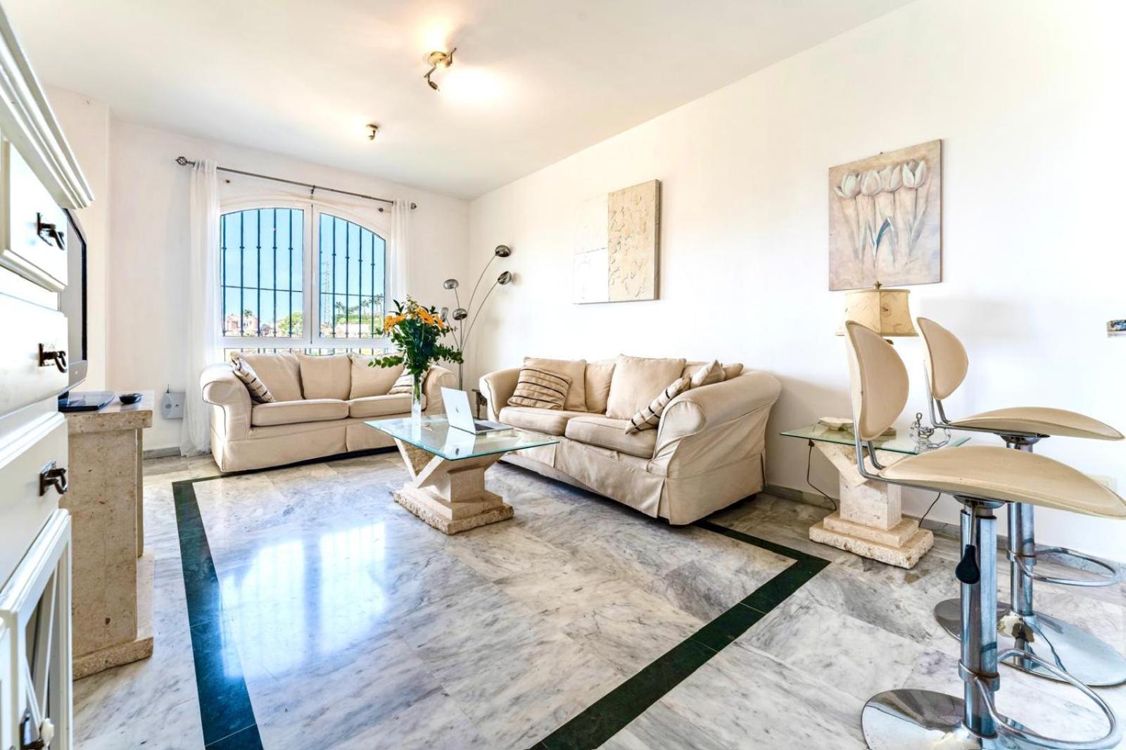 Apartamento Zafir With 2 Bedroom And Private Garden