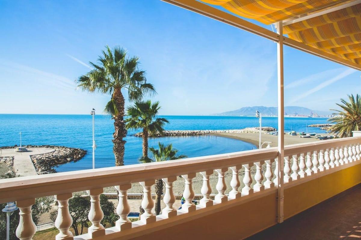 ático 1a Línea De Playa - Pedregalejo Apartamento *