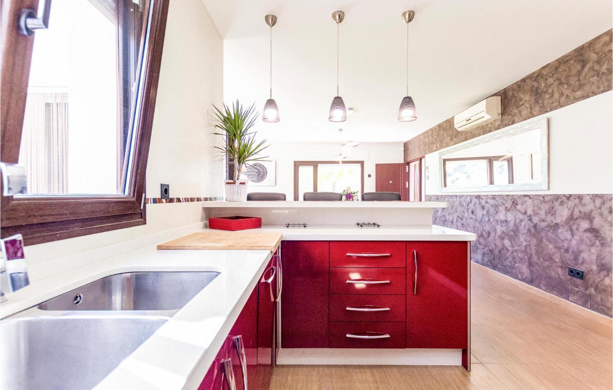 Beautiful In With Kitchen Сasa de vacaciones