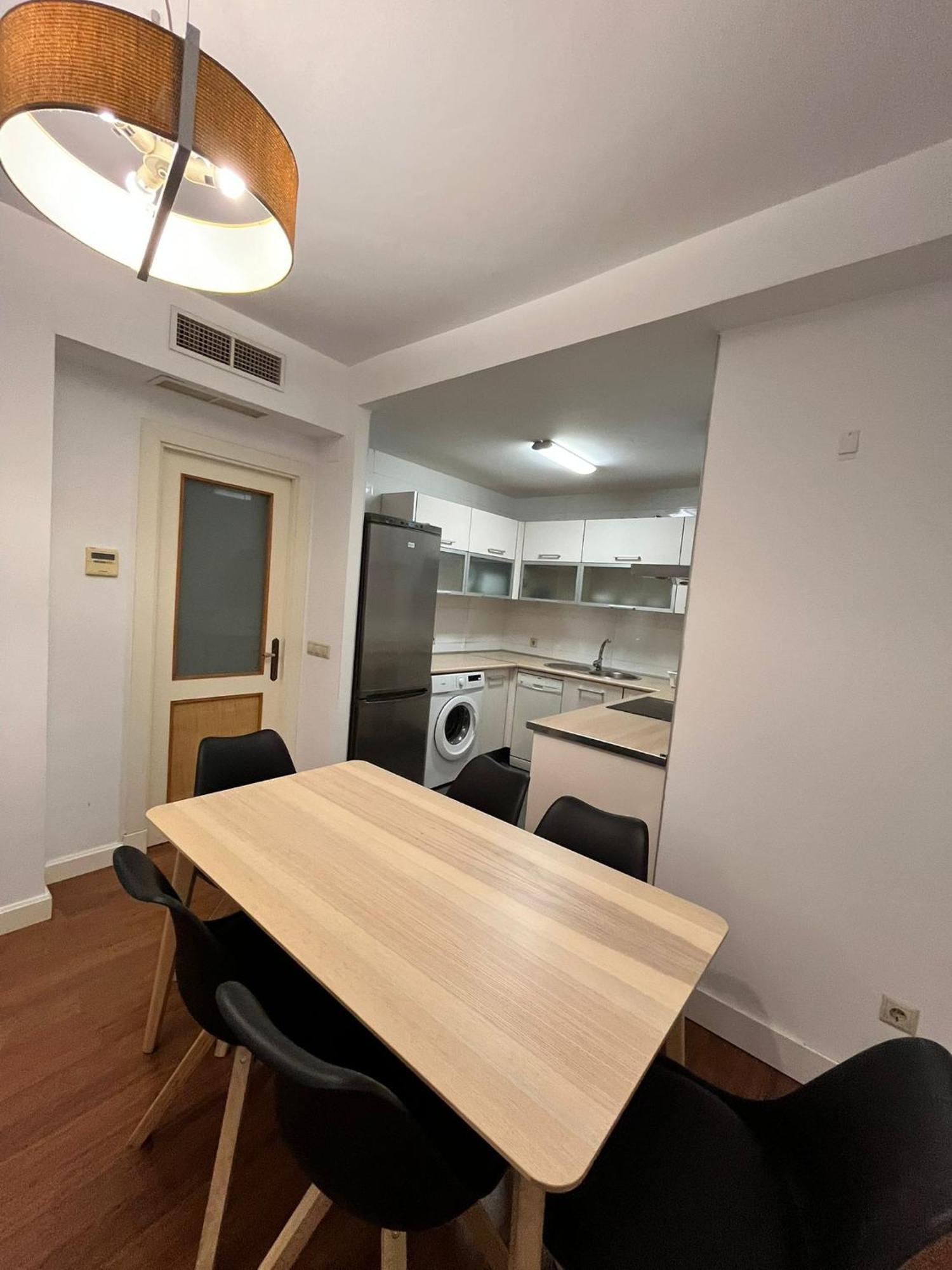 El Torcal Residences With Free Parking Apartment