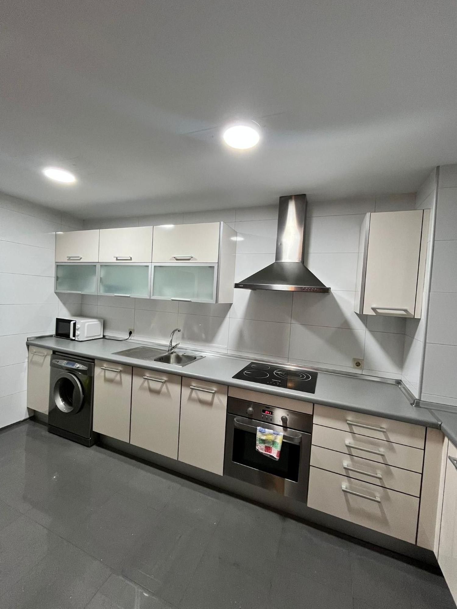 Apartment El Torcal Residences With Free Parking *