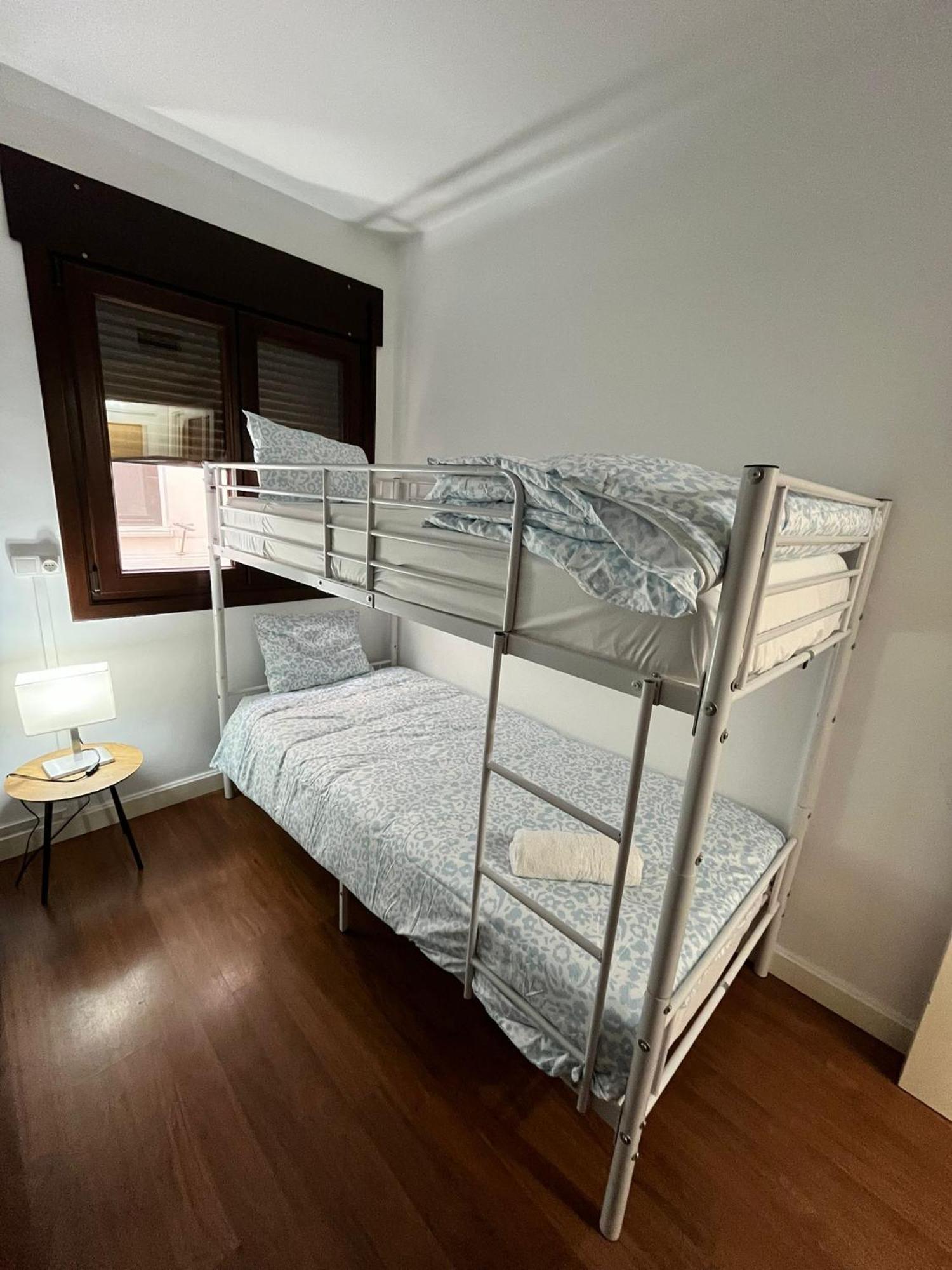 Apartment El Torcal Residences With Free Parking *