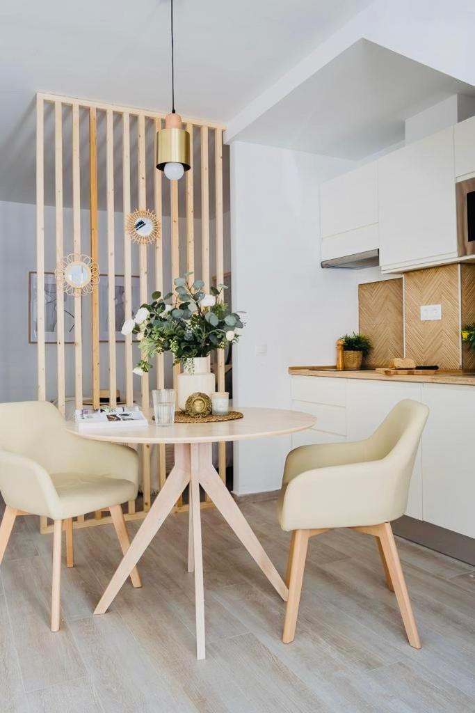 Apartamento Cosy Estudio Junto A La Playa De El Palo Sinese Design *
