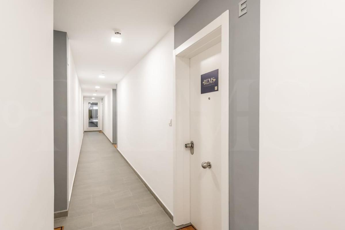 Panoramic Skyrise On The 20th Floor By Rems * Málaga