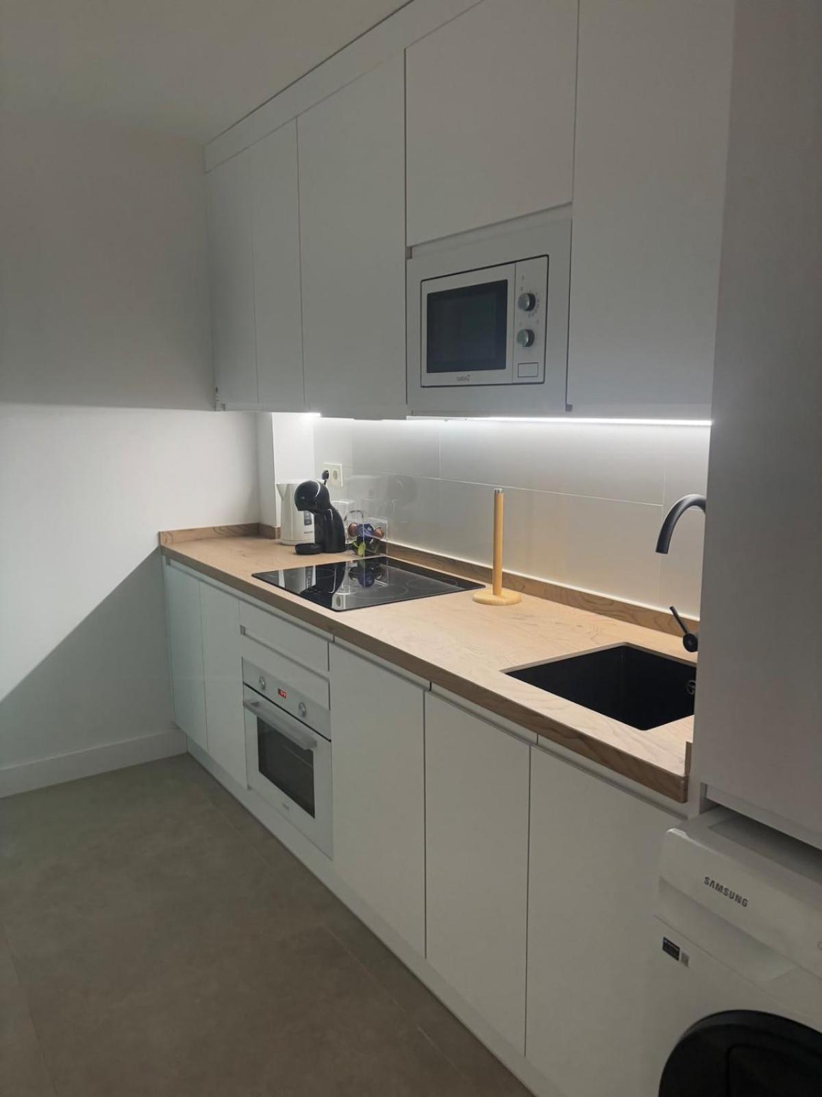 Nuevo! En El Centro! 1m Metro, Zambrano Y Con Parking Apartment