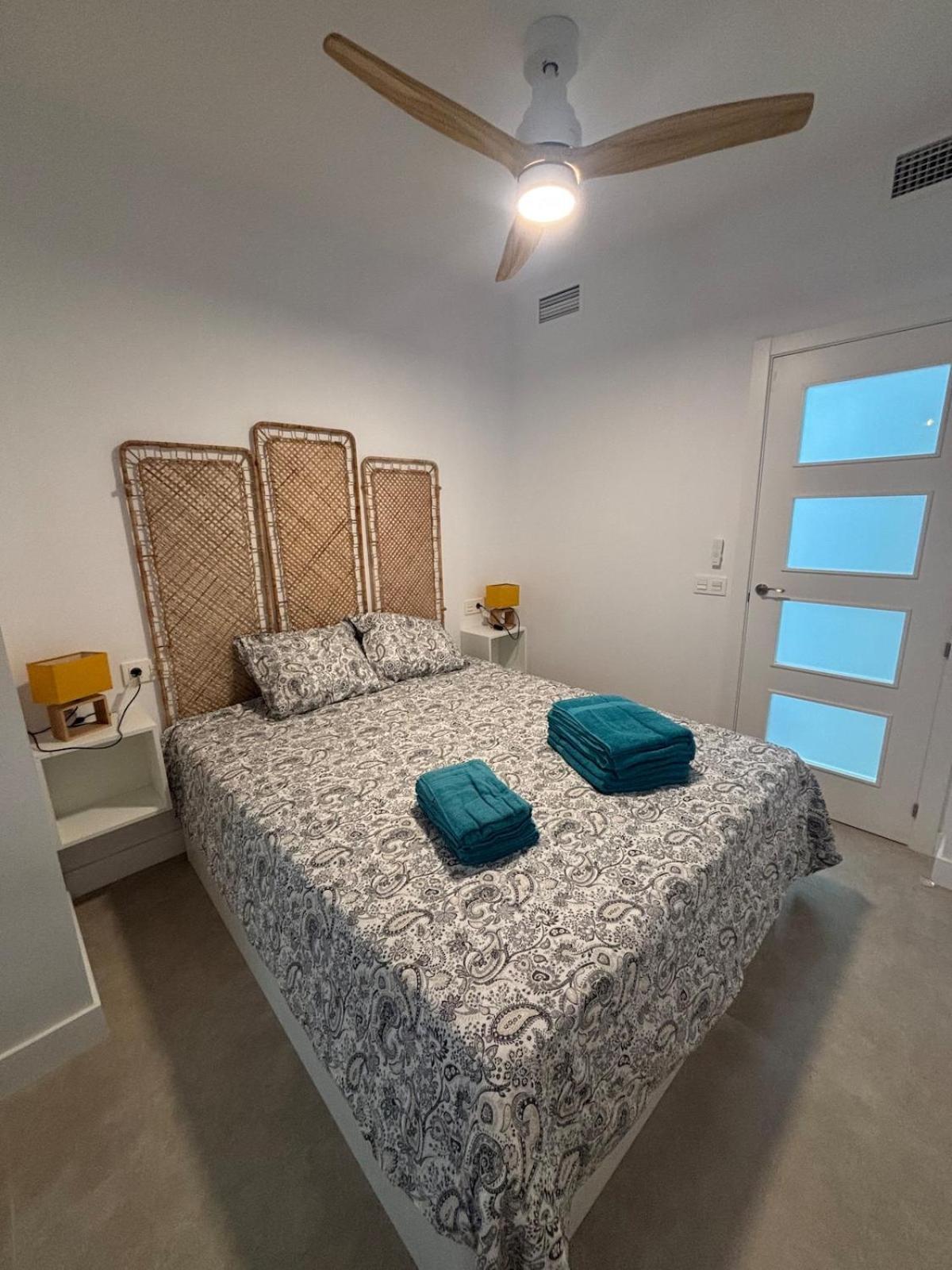 Nuevo! En El Centro! 1m Metro, Zambrano Y Con Parking Apartment