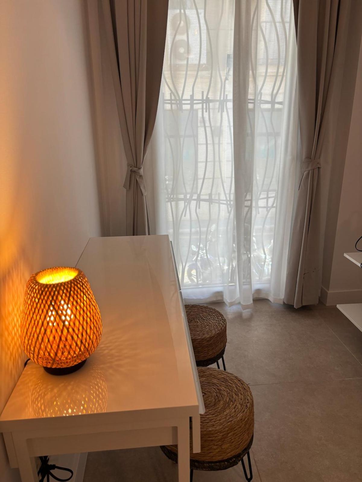 Apartment Nuevo! En El Centro! 1m Metro, Zambrano Y Con Parking Malaga