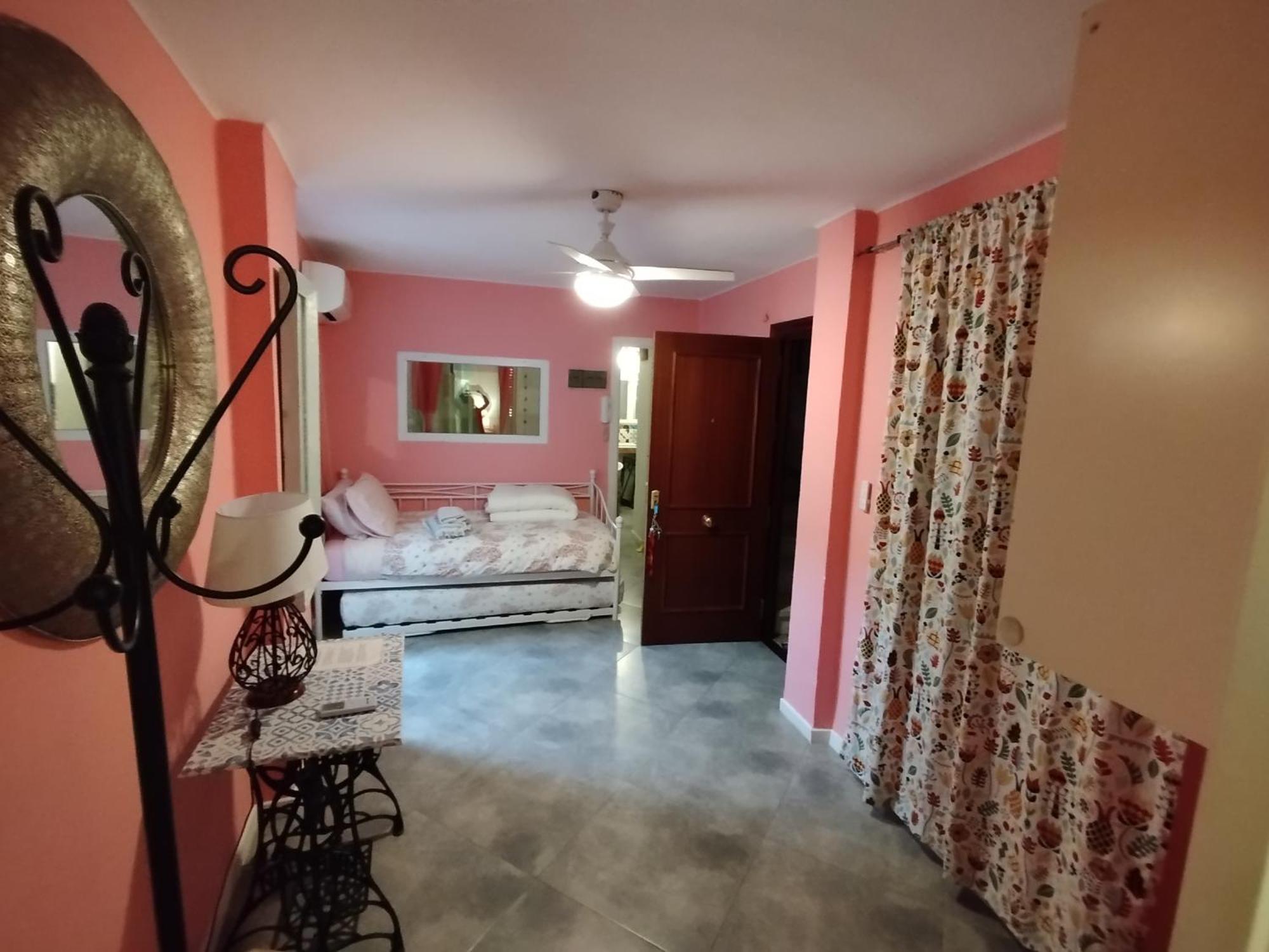 Apartment Centro Hernan Ruiz De 4 A 8 Personas