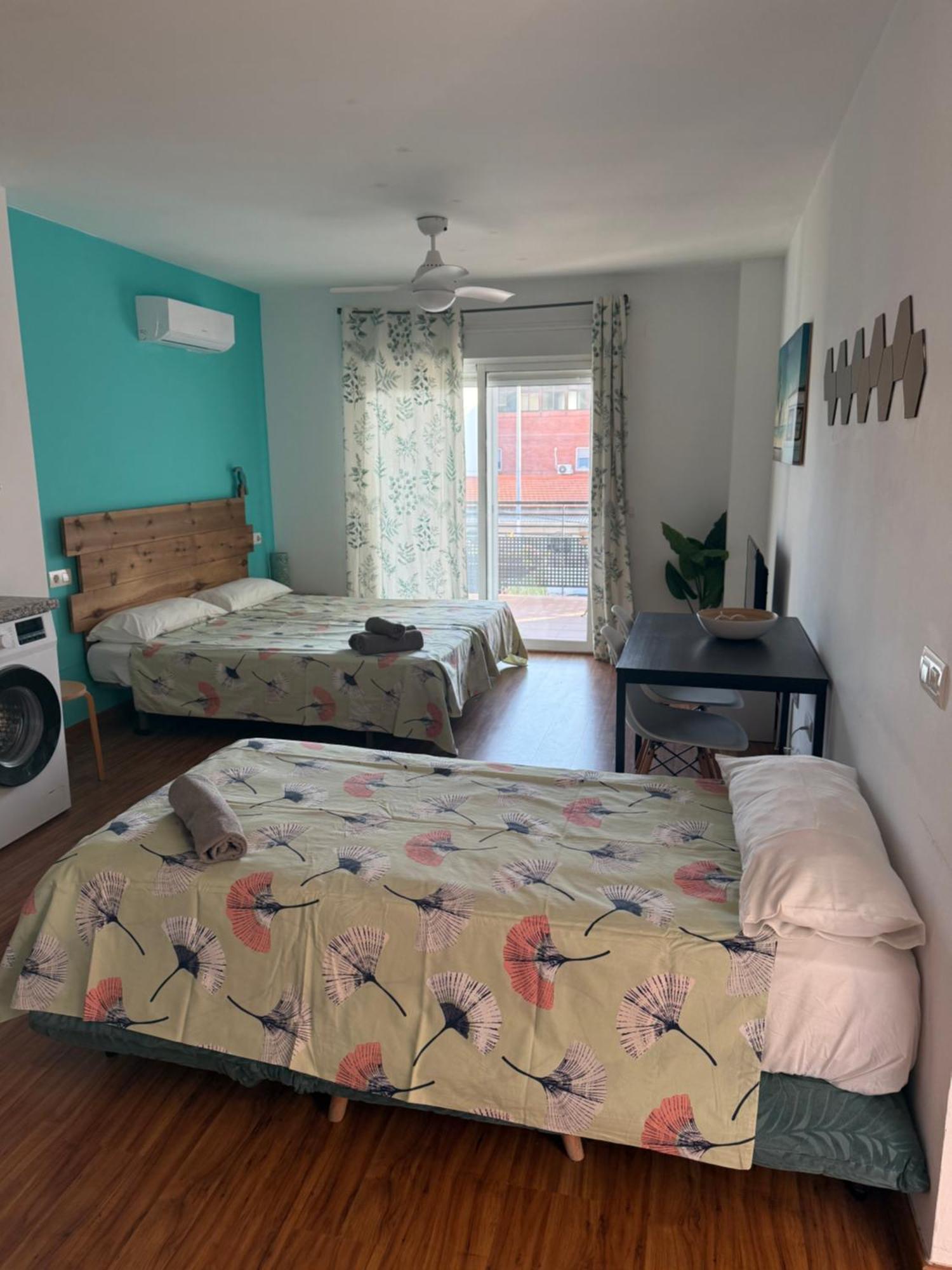 Paradise By The Sea Loft Apartment Malaga