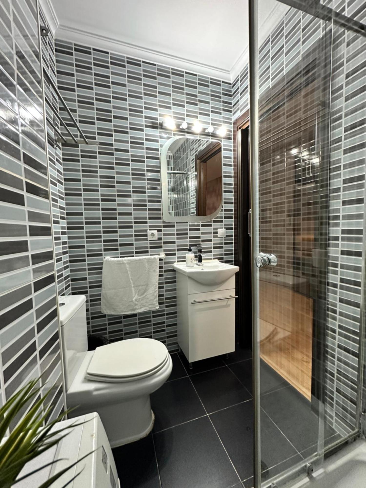 Carreteria Deluxe Apartment