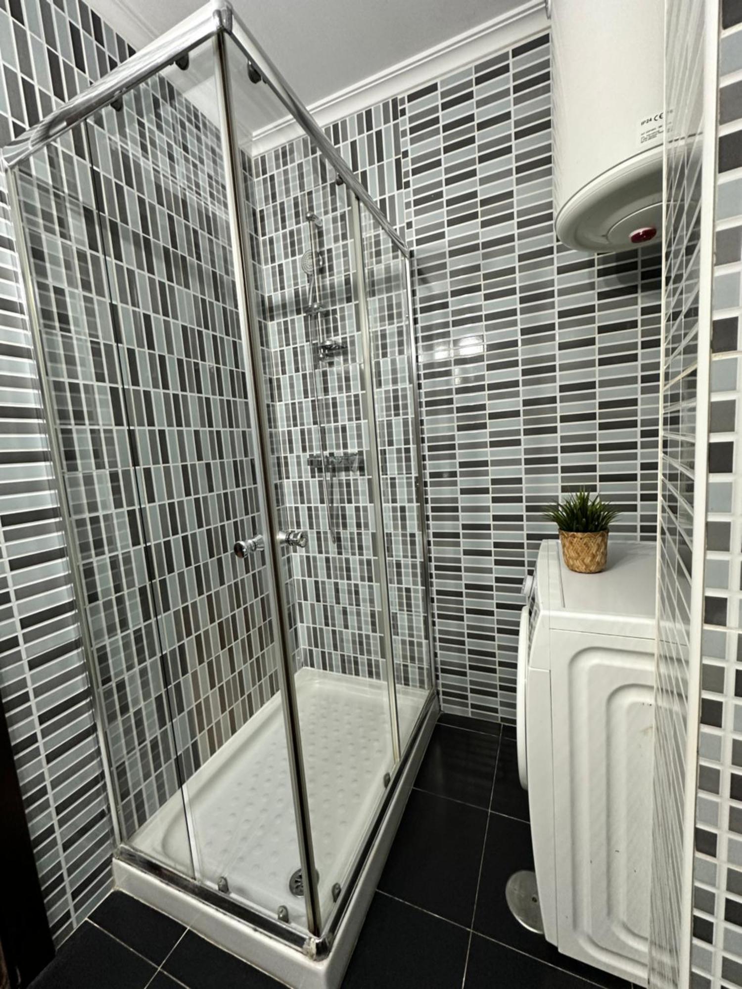 Carreteria Deluxe Apartment *