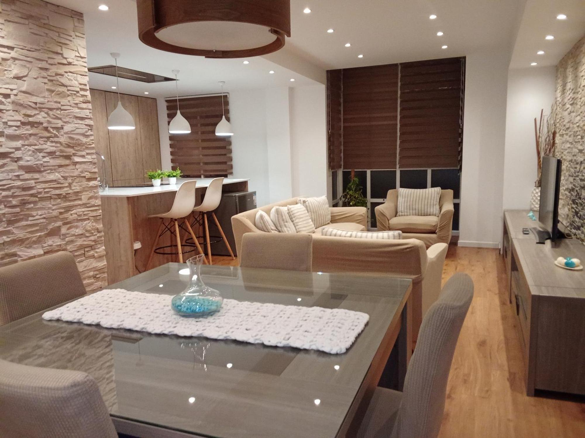 Loft 3 Dormitorios, Salon, Wifi * Málaga