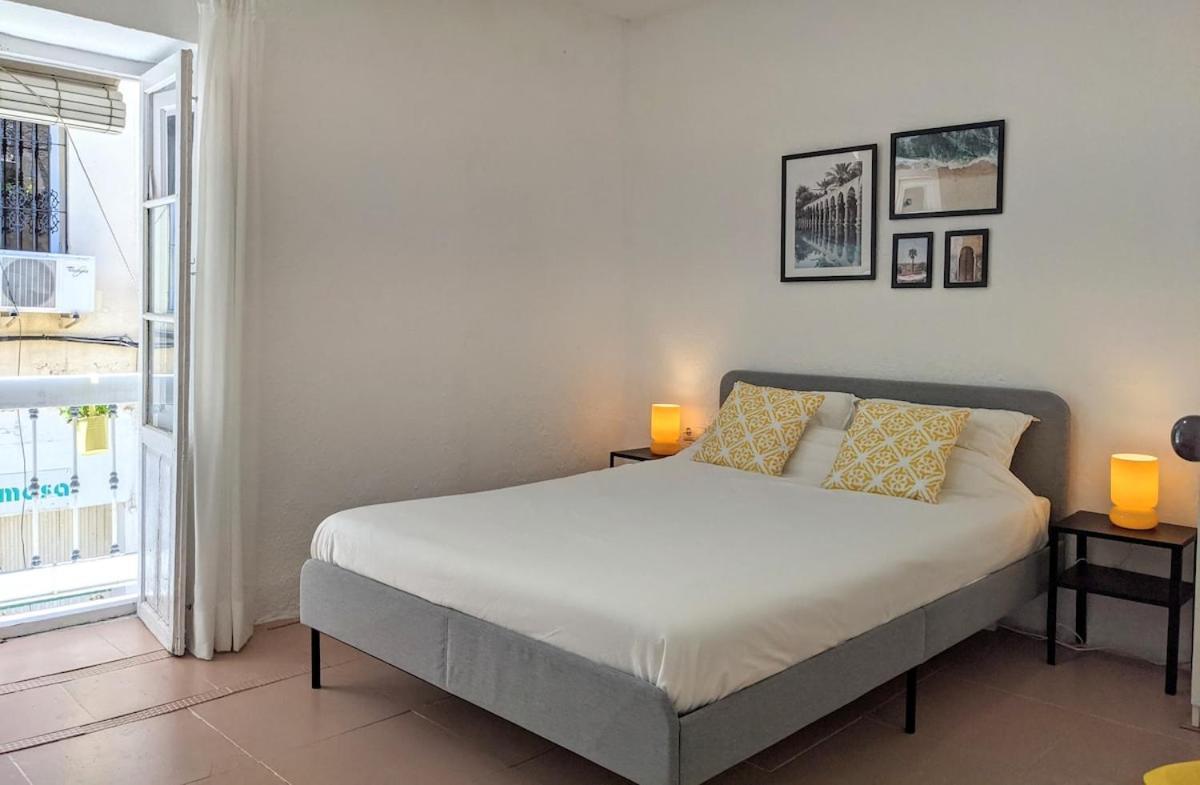 Central Townhouse With Amazing Rooftop Terrace * Málaga